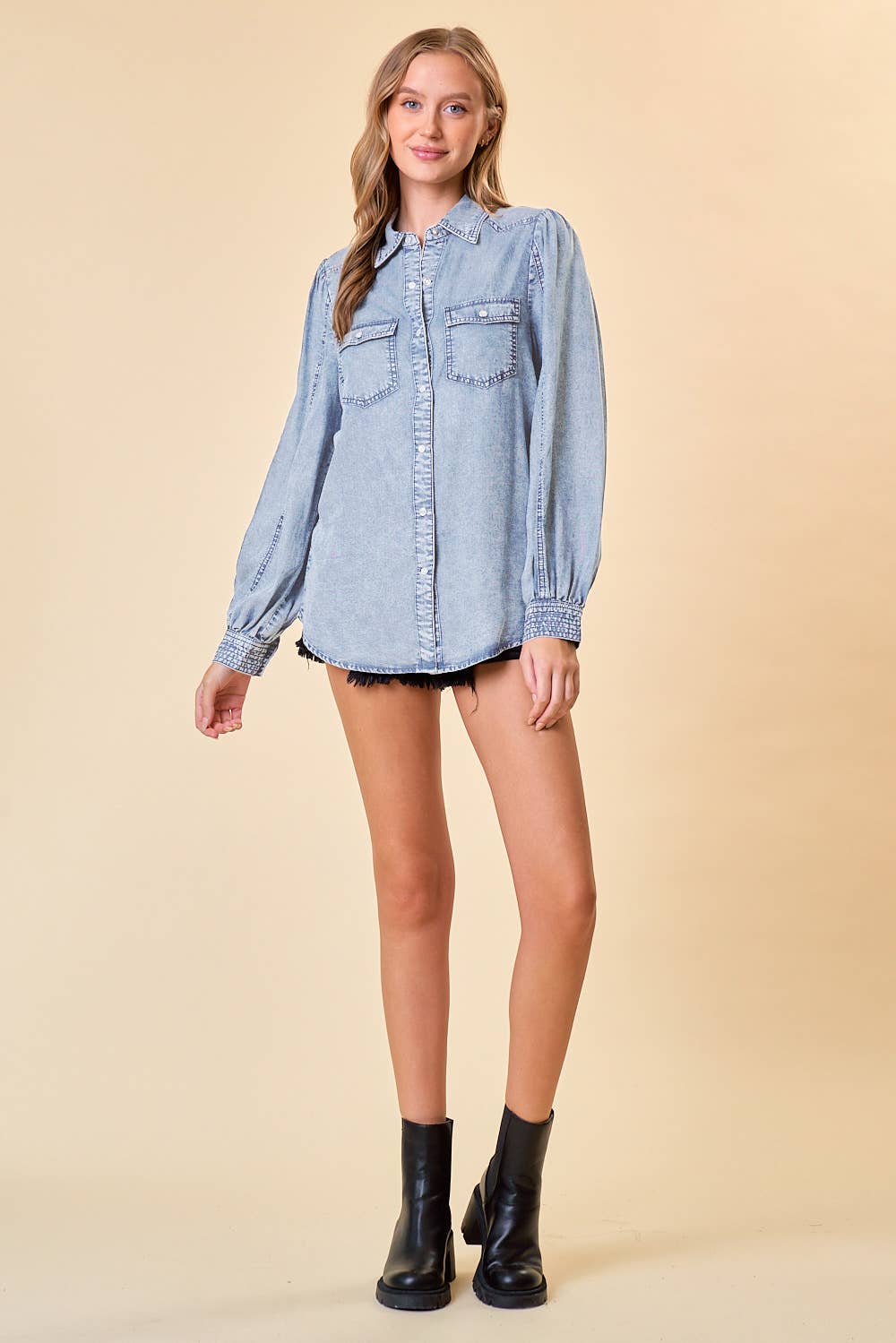 DOUBLE BUST POCKET DENIM SHIRT