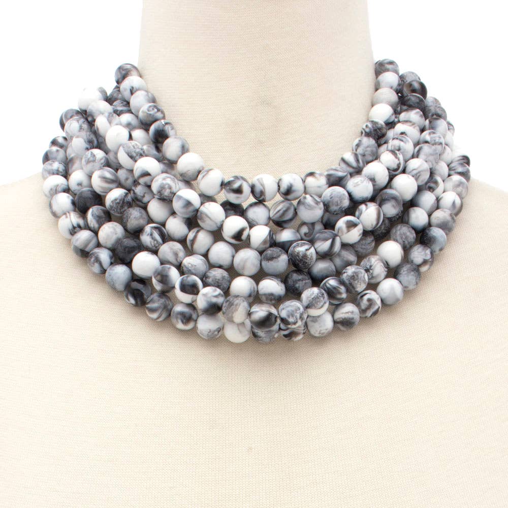 * CHUNKY BEADED LAYERED NECKLACE Magnetic