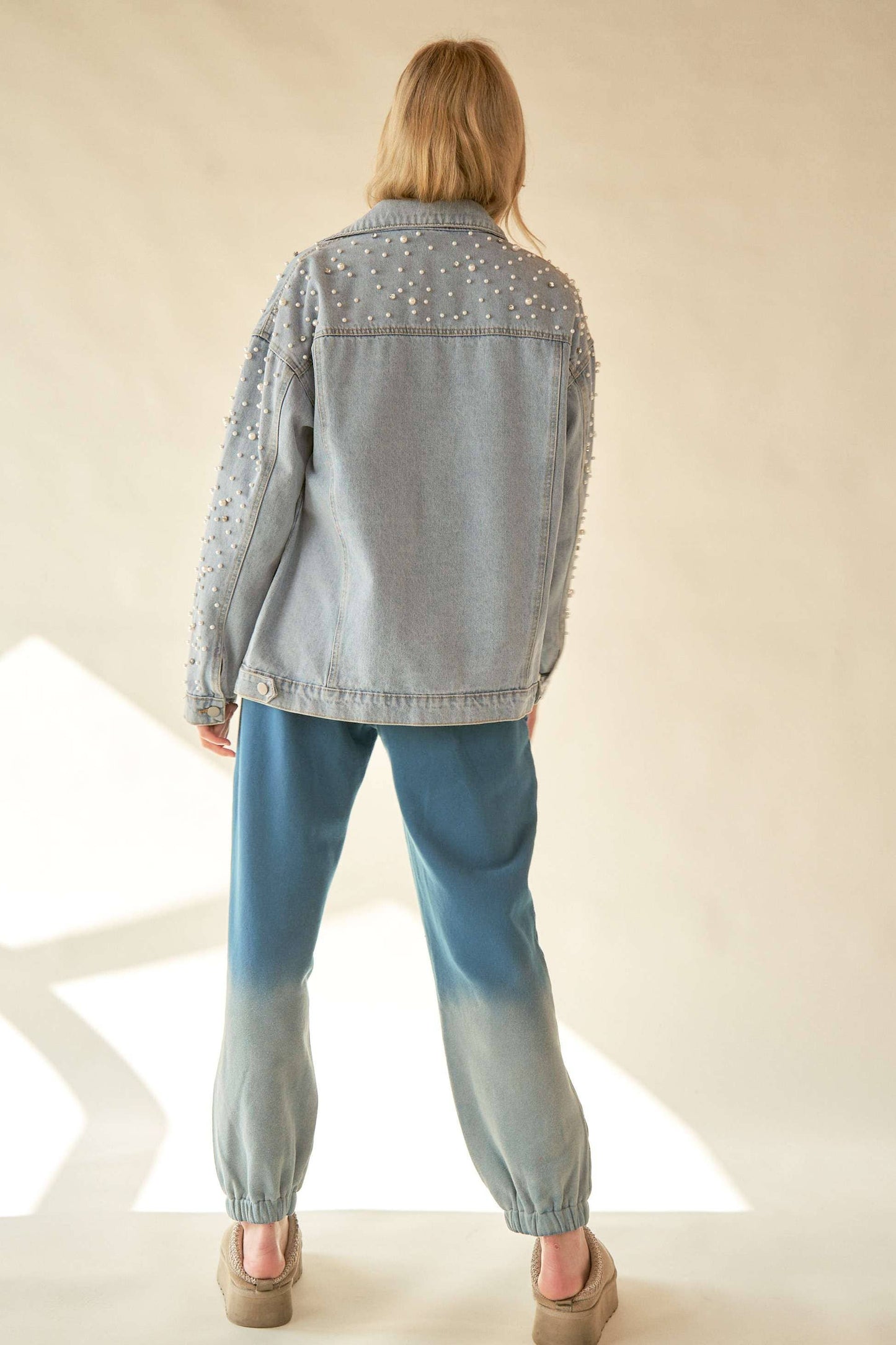PEARL RHINESTONE CHEST POCKET BUTTON DENIM JACKET