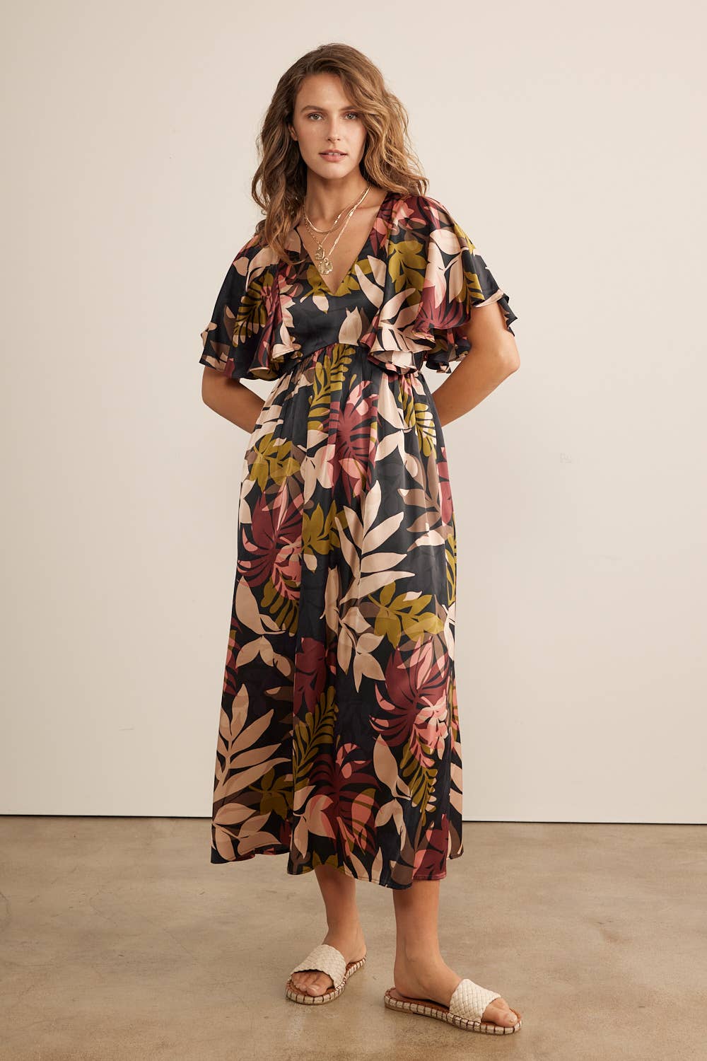 TROPICAL PRINT FLUTTER SLEEVES SATIN MIDI DRESS Rae's on the Square TROPICAL PRINT FLUTTER SLEEVES SATIN MIDI DRESS Rae's on the Square