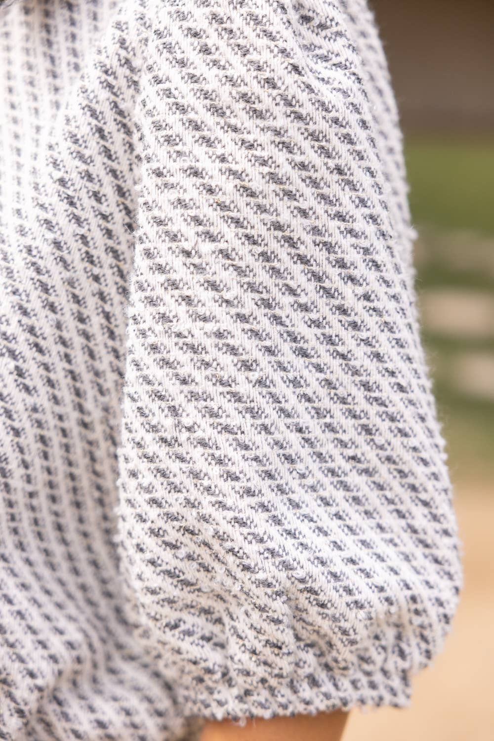 36950 Pearl Quarter Button Collared Tweed Top