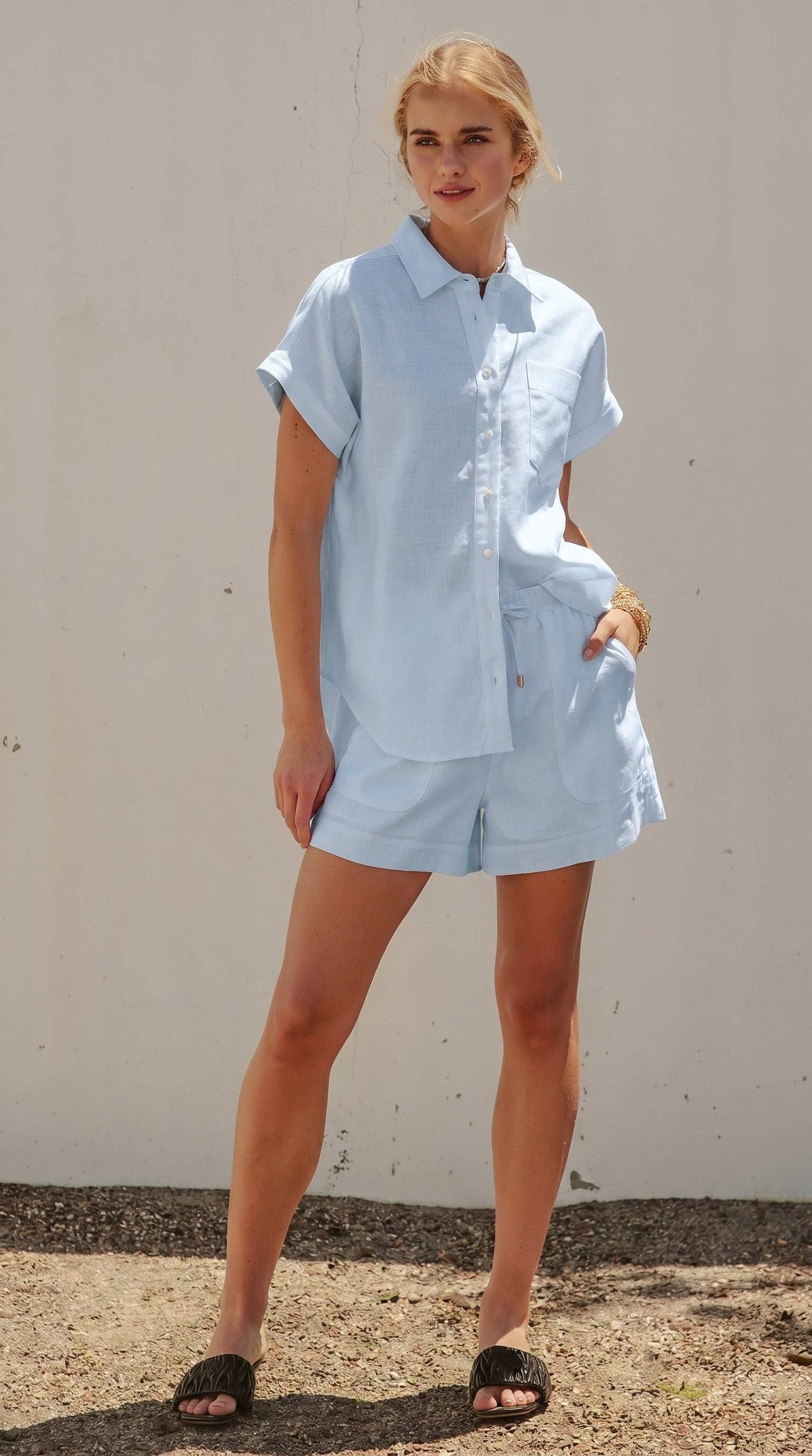 Linen Short Sleeve Button-Down Shirt