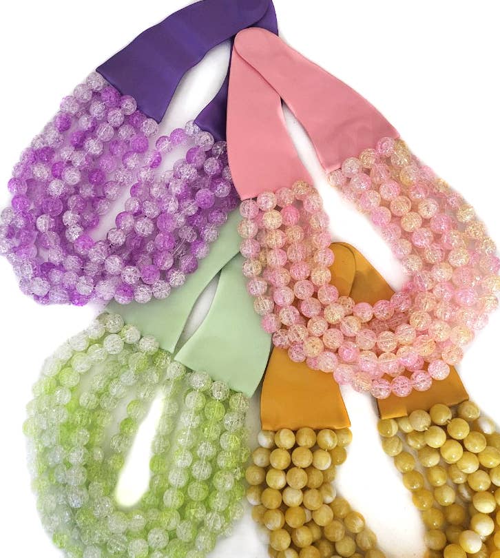 CHUNKY BEADED LAYERED NECKLACE Faux leather neck magnetic