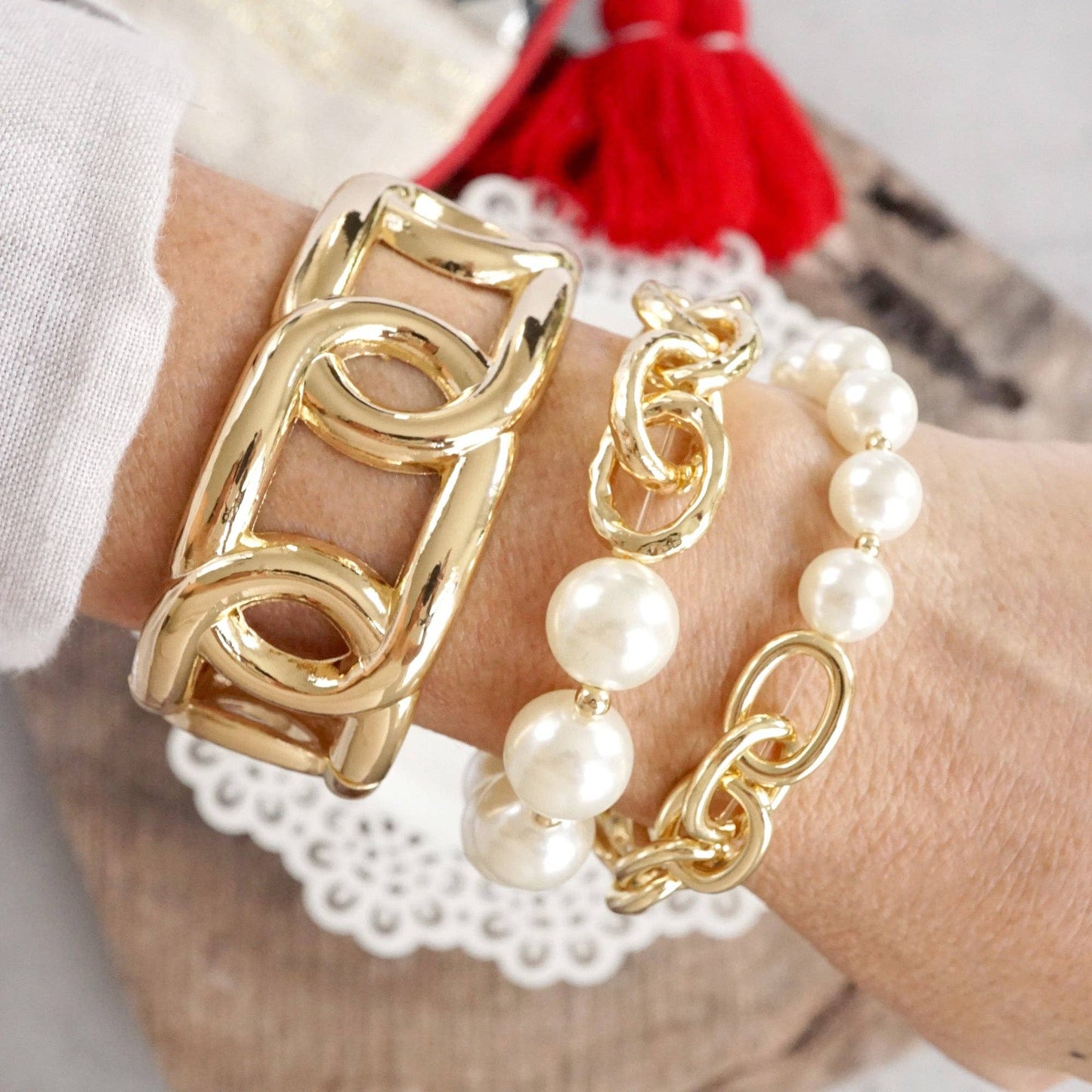 Chunky Chain and pearls beads bracelet