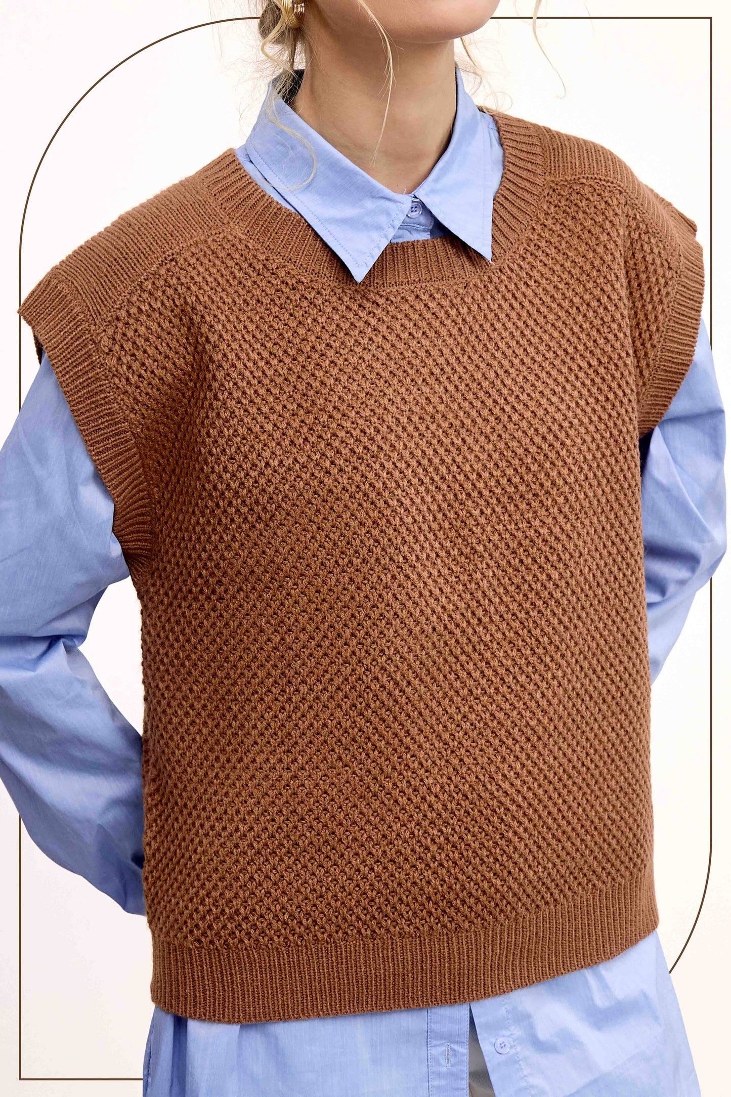 Loose Fit Round Neck Sweater Vest Top