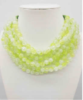 CHUNKY BEADED LAYERED NECKLACE Faux leather neck magnetic