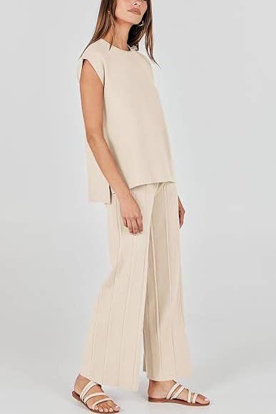 SOFT KNIT PANTS AND TOP SET