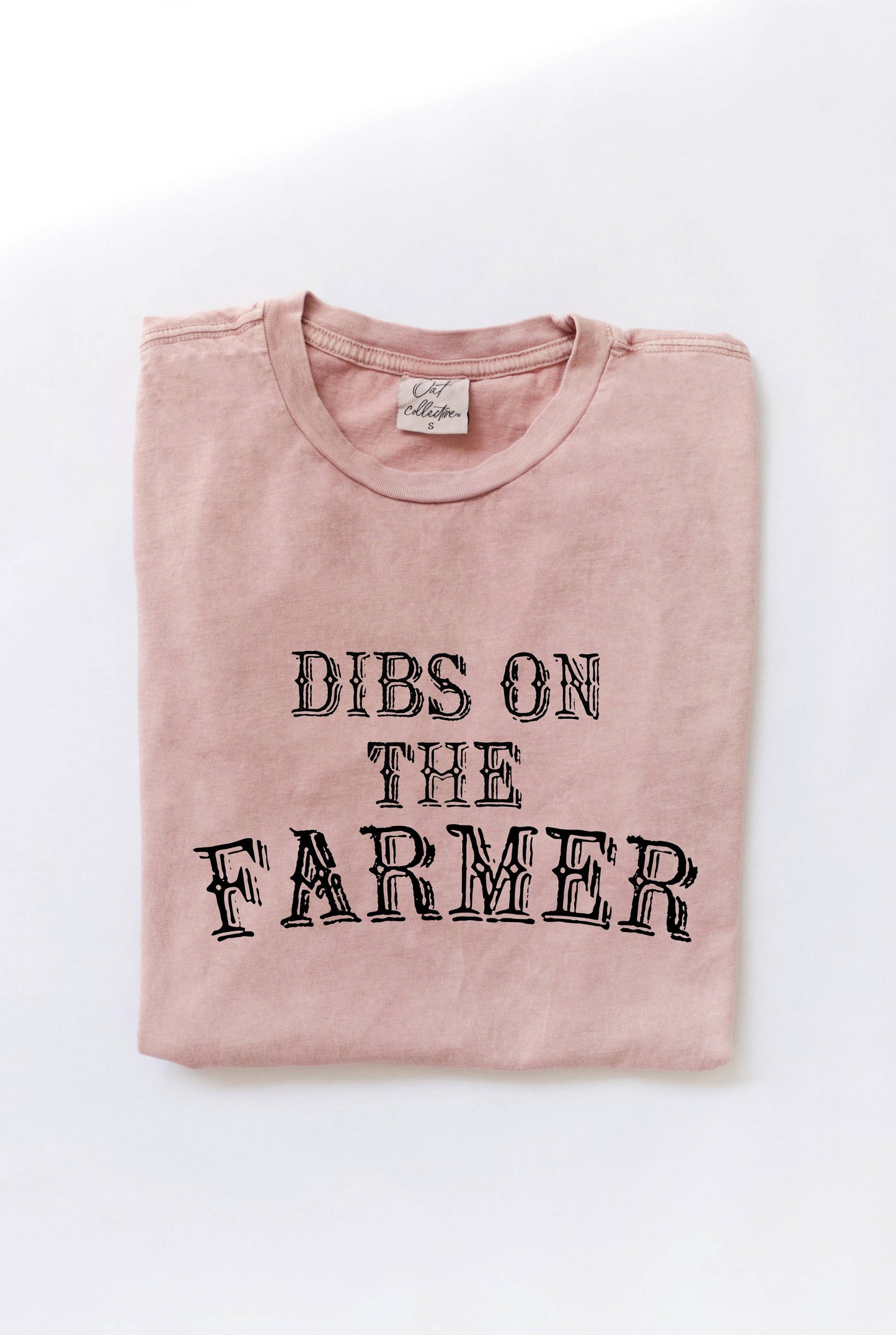DIBS ON THE FARMER Mineral Washed Graphic Top