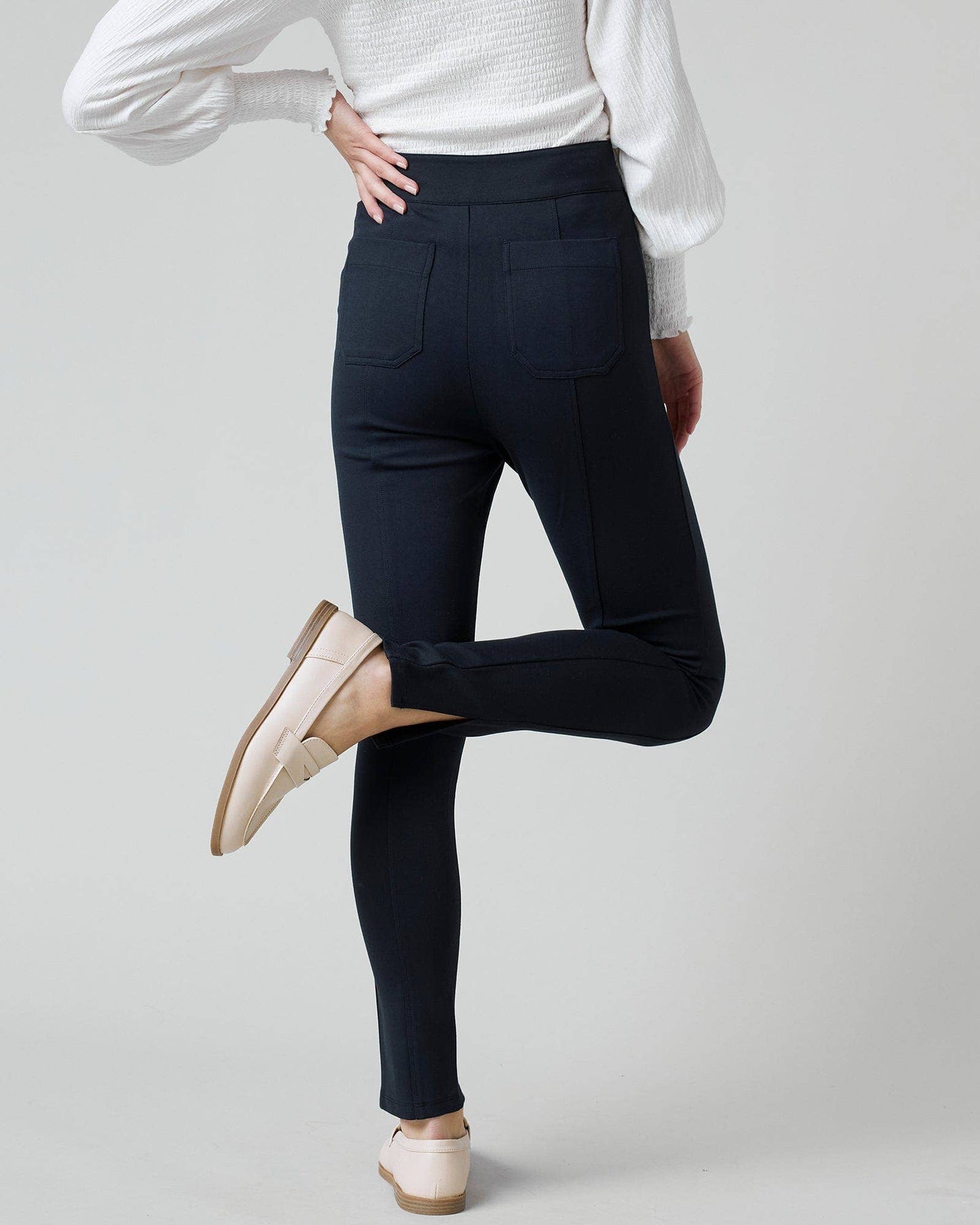 Raven Pintuck Pant