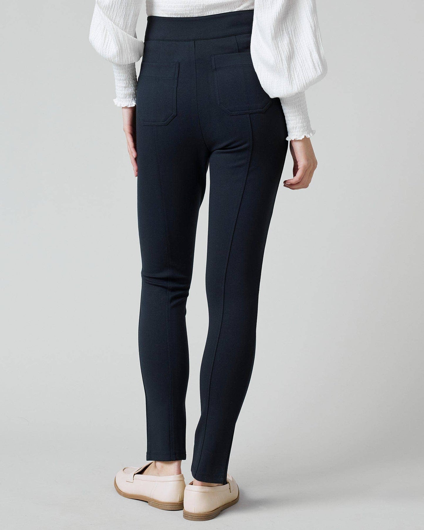 Raven Pintuck Pant