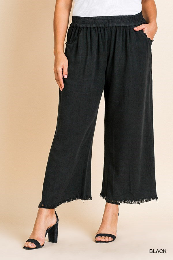 Wide Leg Pant with Elastic Waist, Pockets, and Frayed Hem