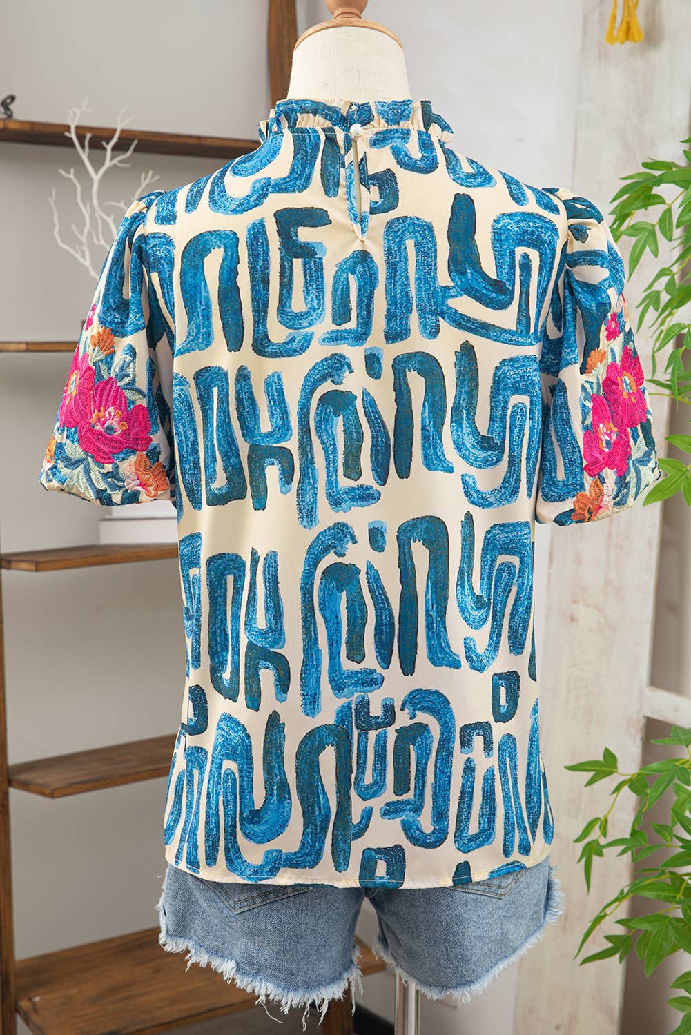 BOHO Embroidered Puff Sleeve Frilled Top