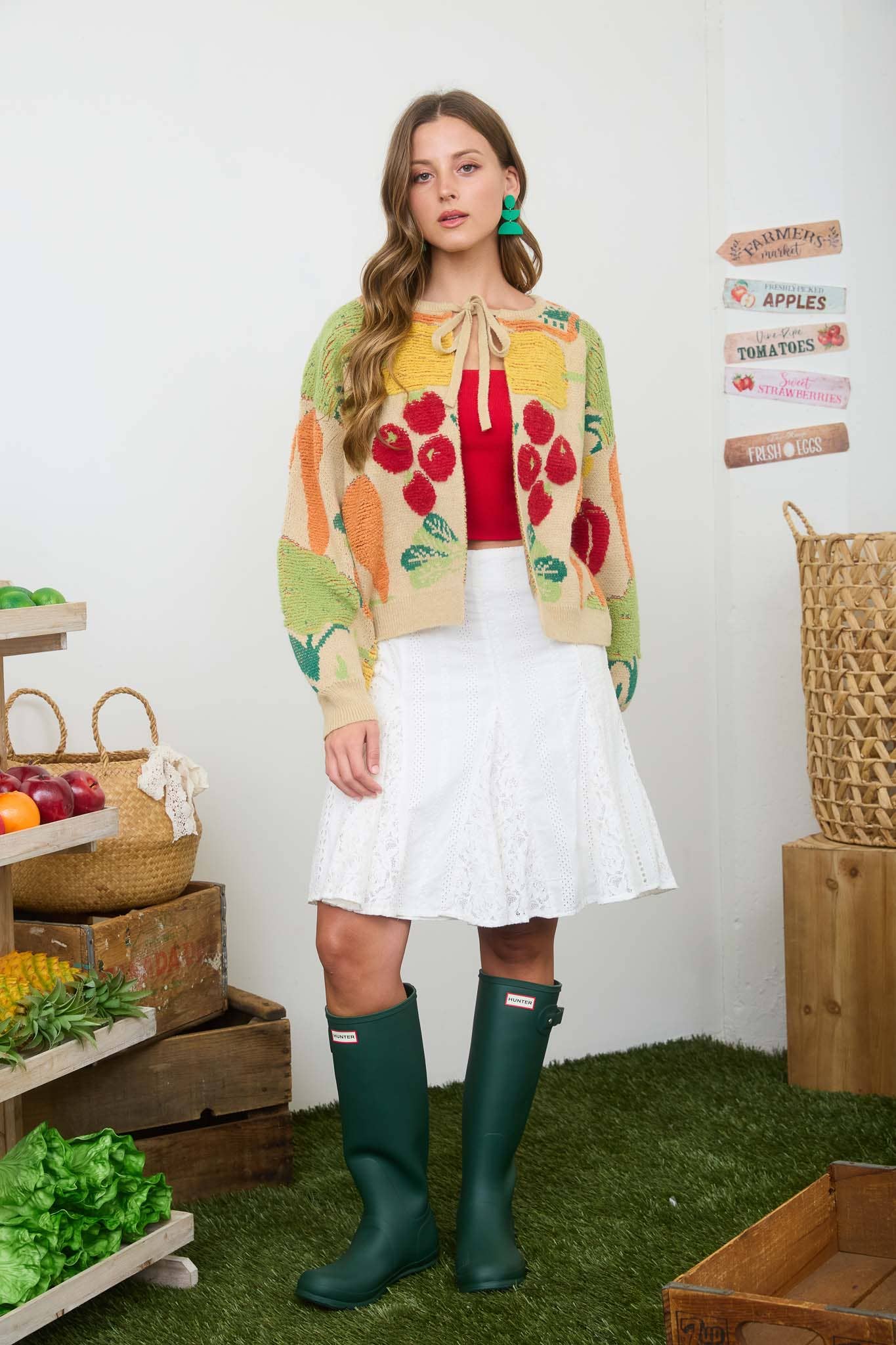 VEGGIE PATTERN CARDIGAN SWEATER