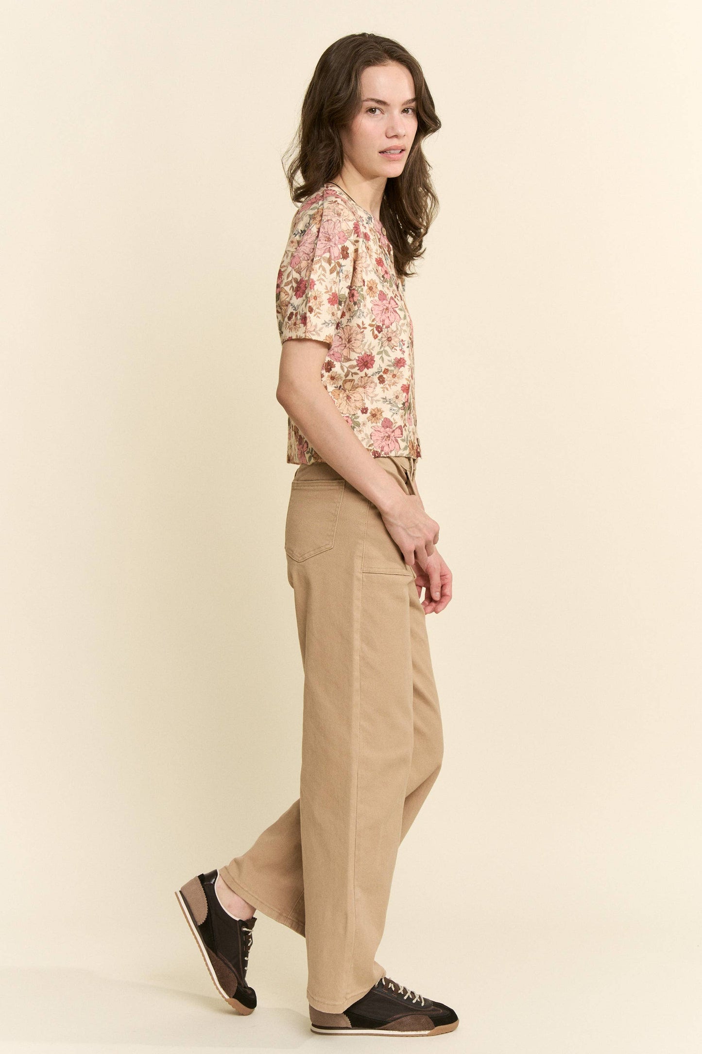 FLORAL KNIT BUTTON DOWN SHORT SLEEVE TOP
