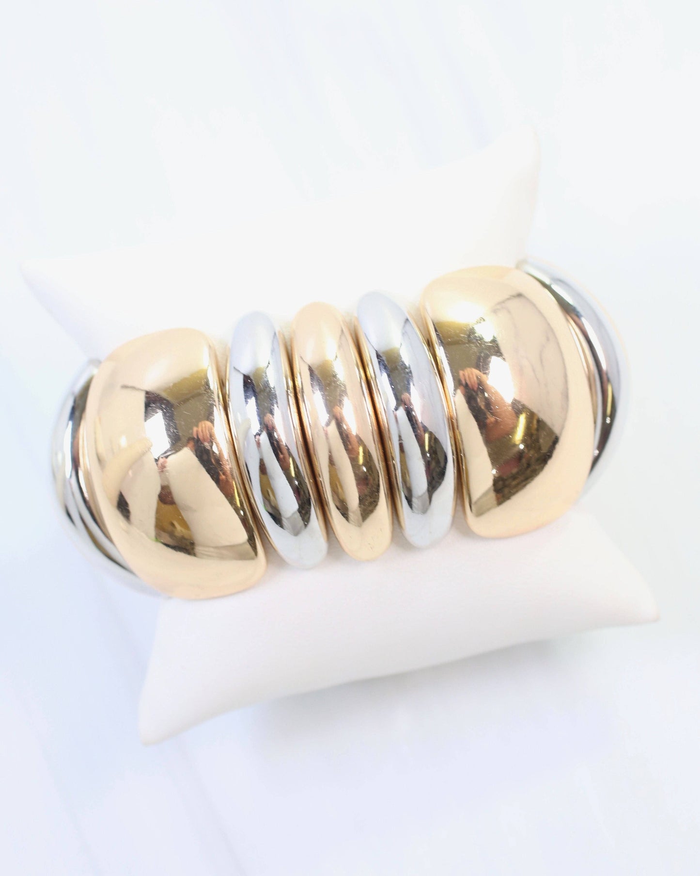 Domed Shaped Stretch Bracelet Gold Silver