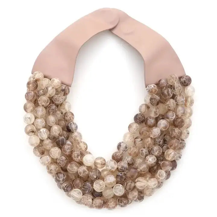 * CHUNKY BEADED LAYERED NECKLACE Magnetic