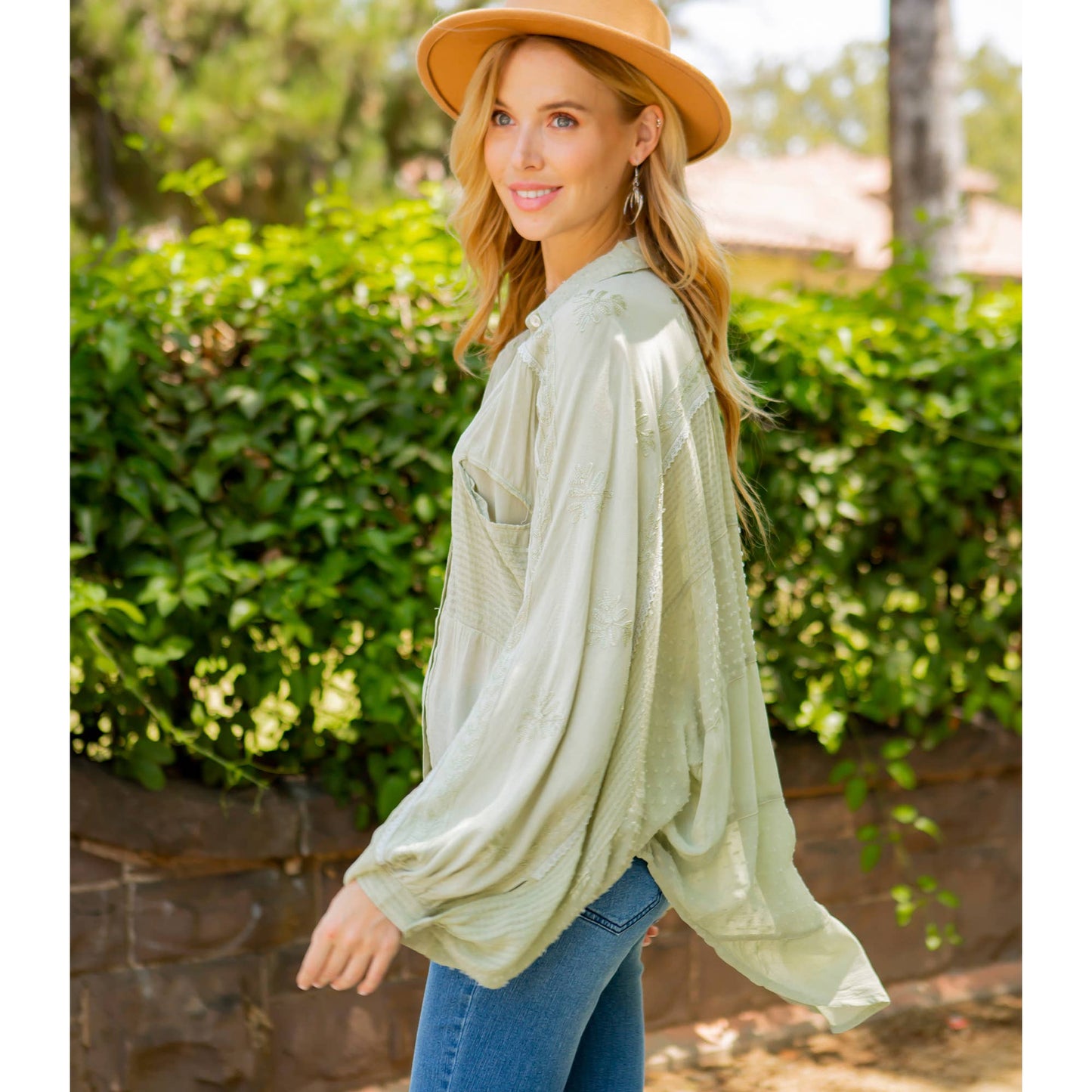 Embroidery Bishop Sleeves Loose Top