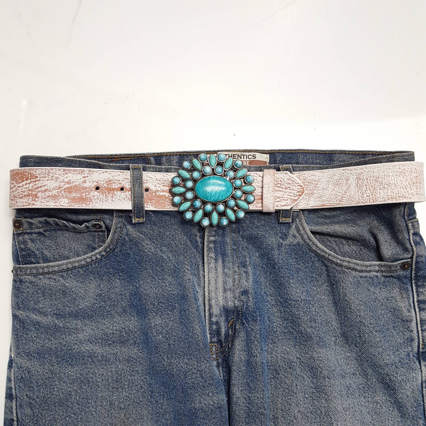 Genuine leather belt w. Western Turquoise Floral Buckle