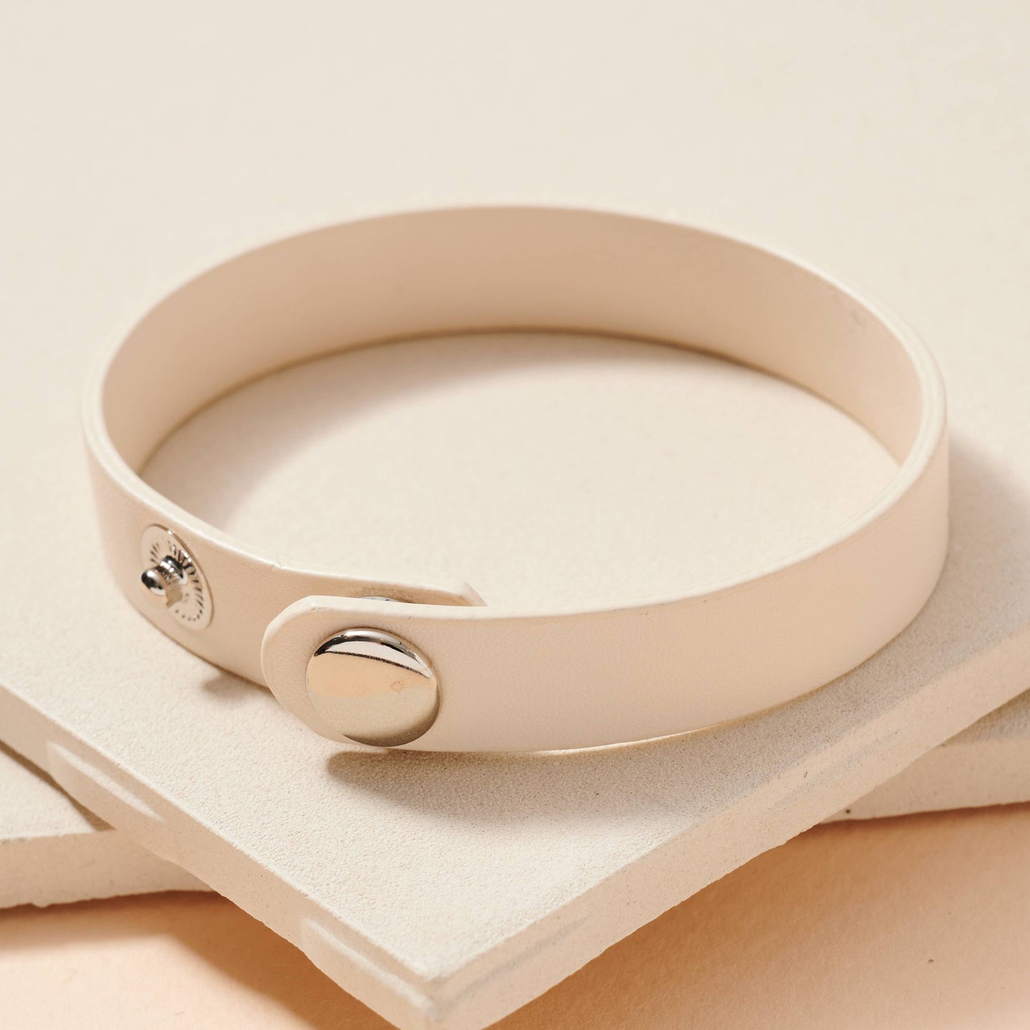 She Believed She Could Leather Bracelet