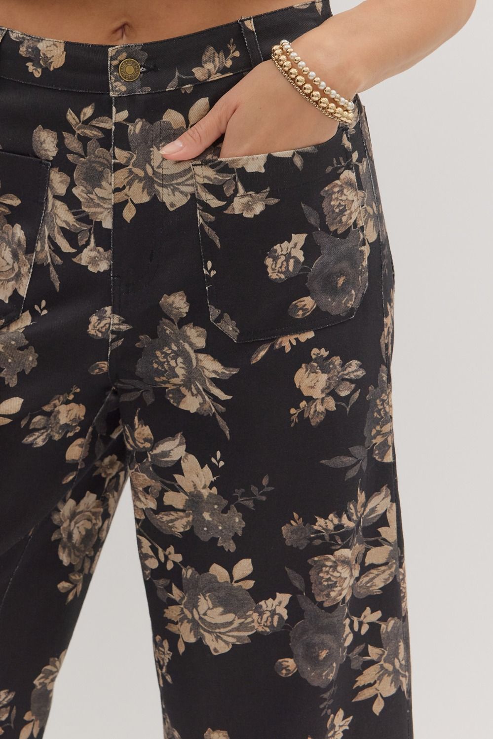 Floral Mid rise Ankle pant