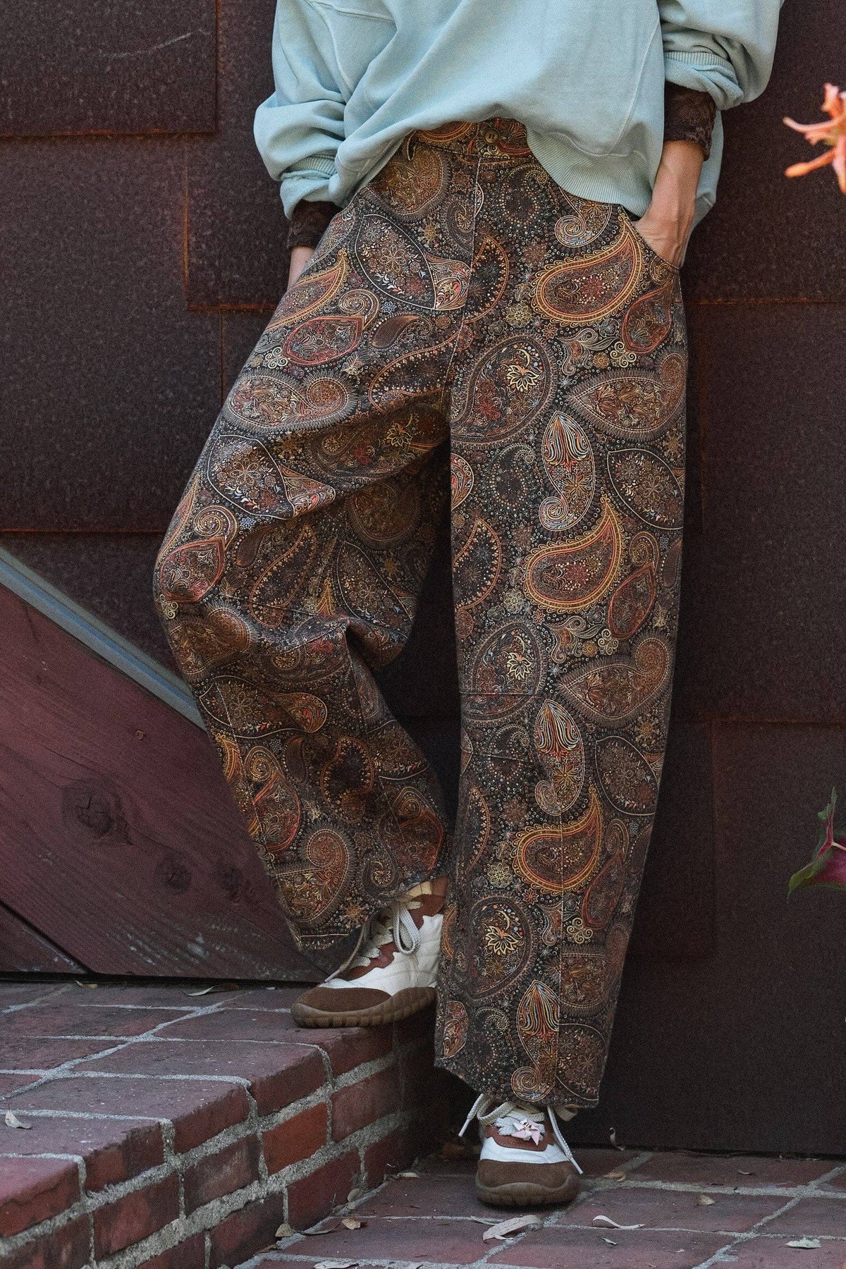 Paisley Print Barrel Leg Pants in Brown