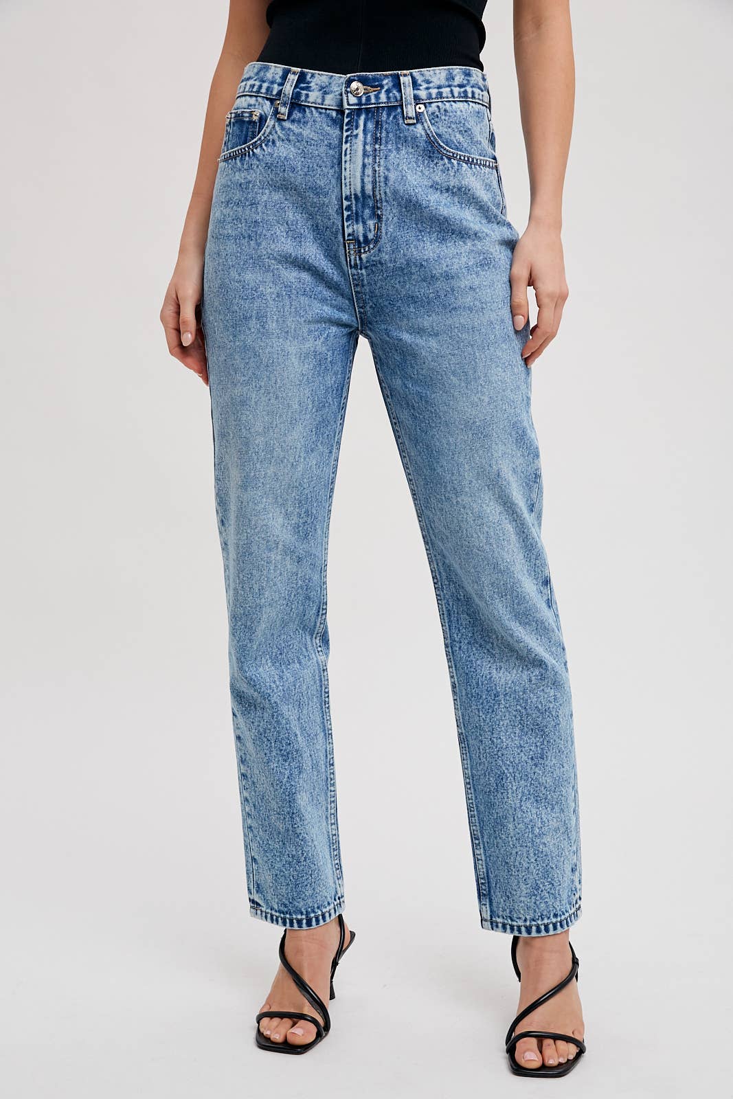 DENIM HIGH-RISE STRAIGHT LEG JEANS