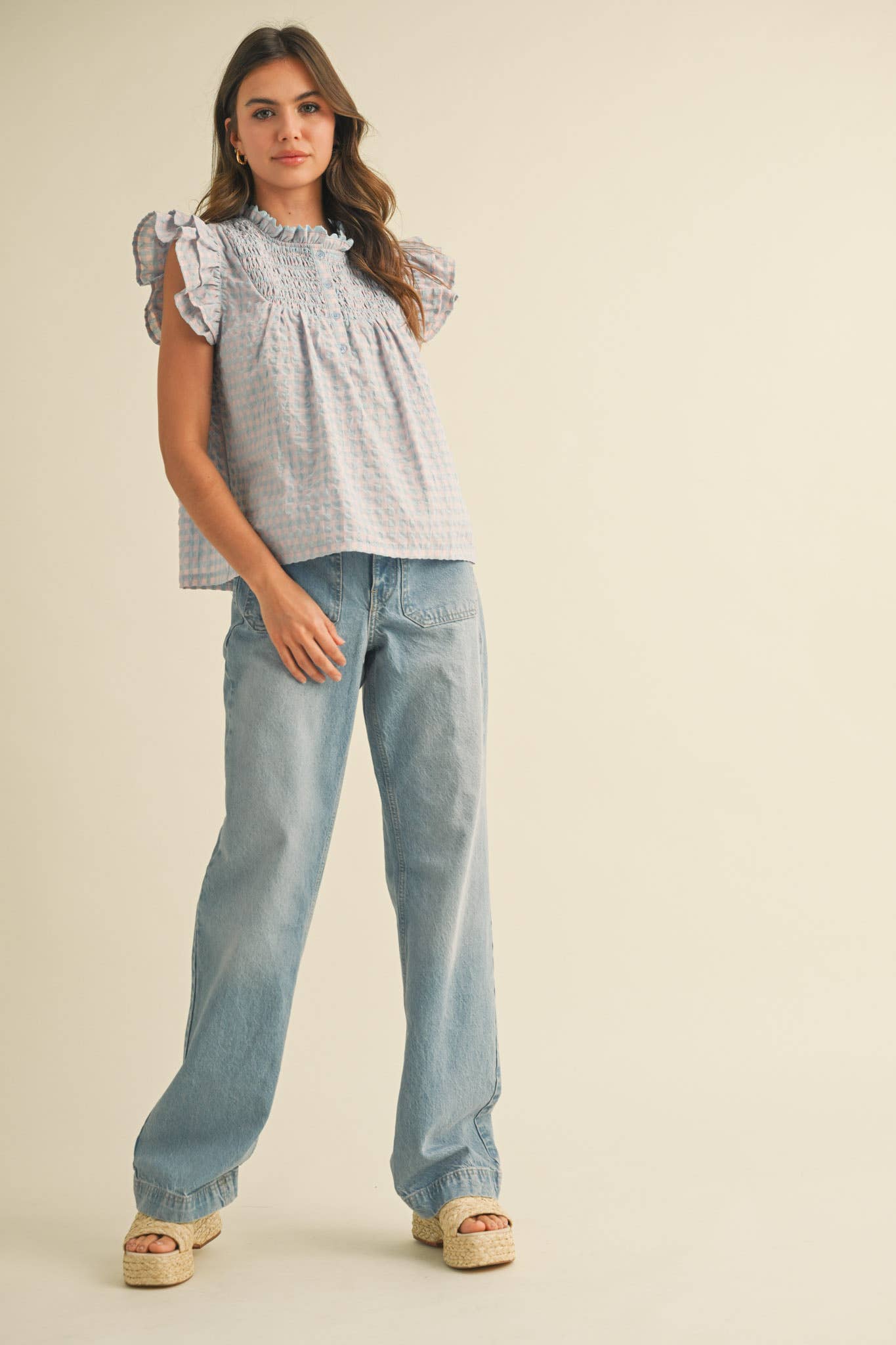 GINGHAM FLUTTER SLEEVE TOP