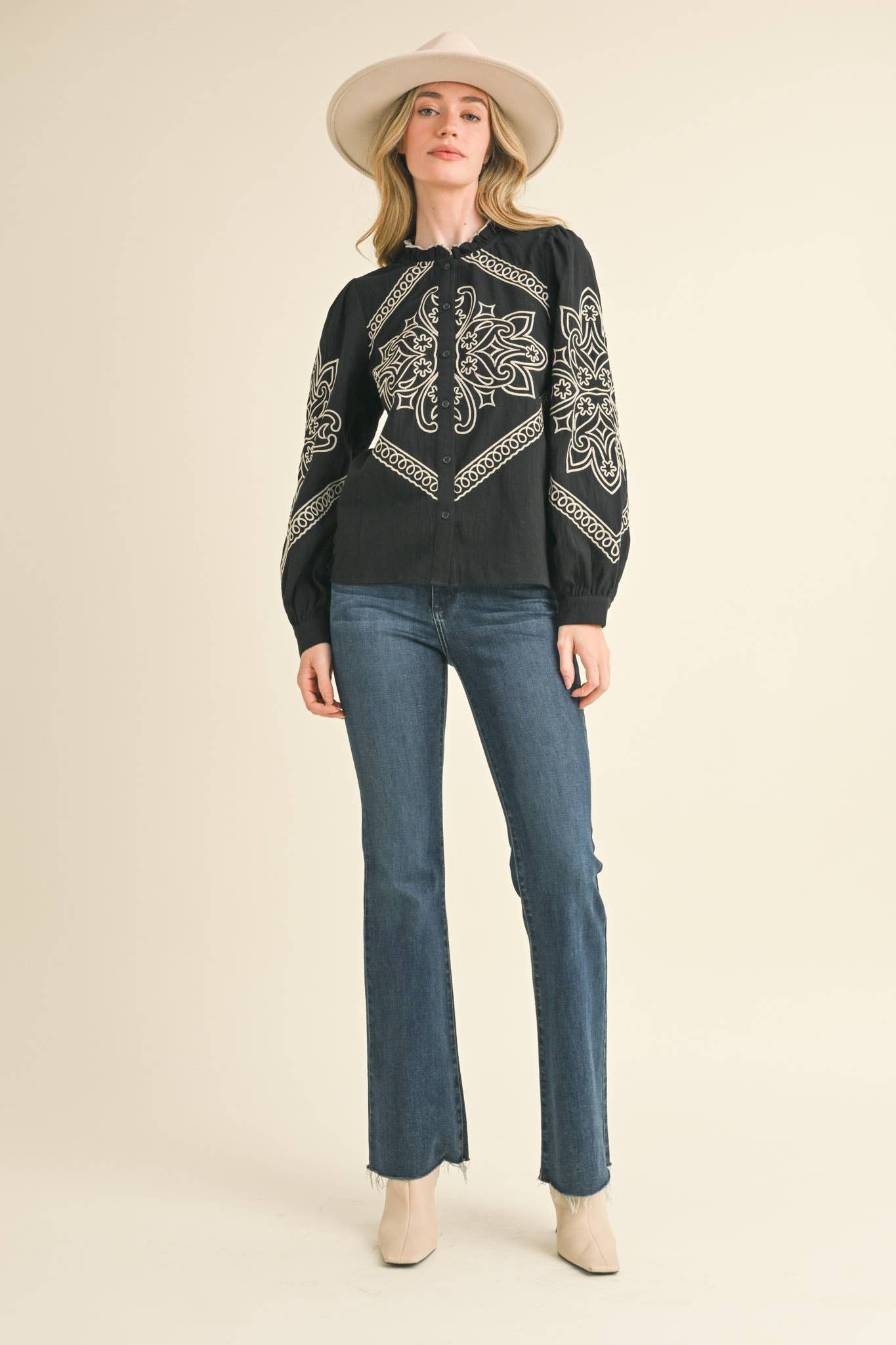 EMBROIDERED  BUTTON UP TOP