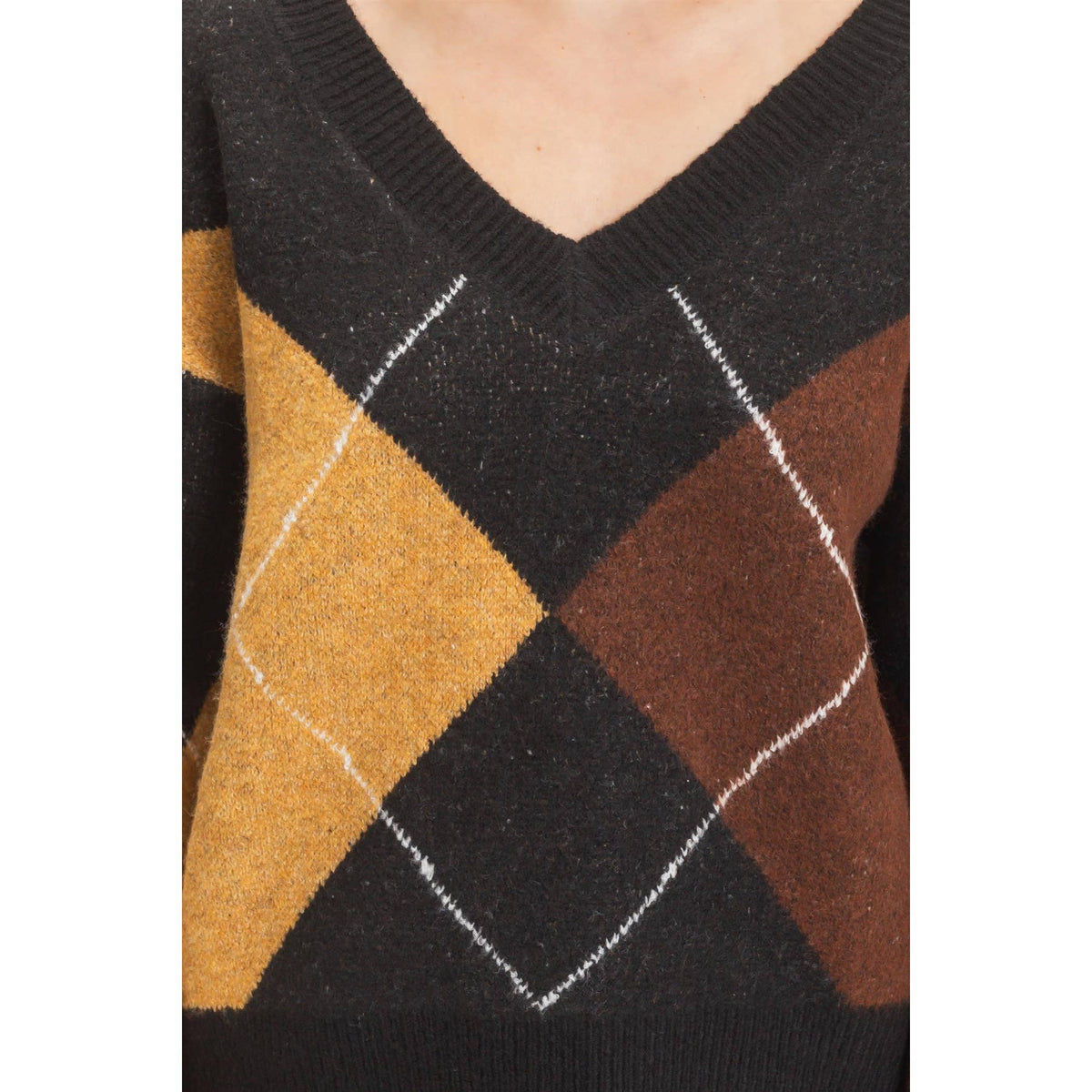 Argyle Pattern V-Neck Sweater