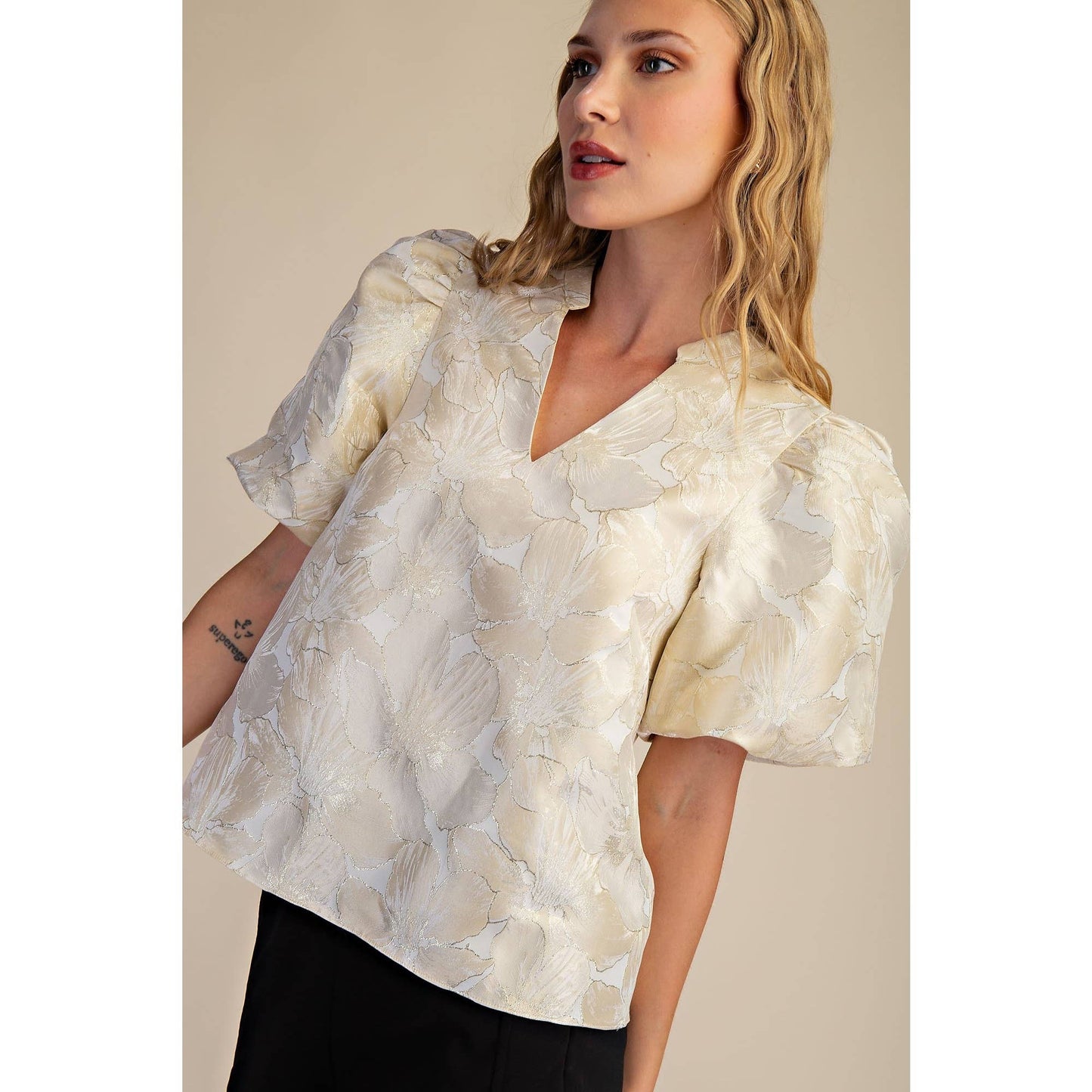 V-Neck Puff Sleeve Top