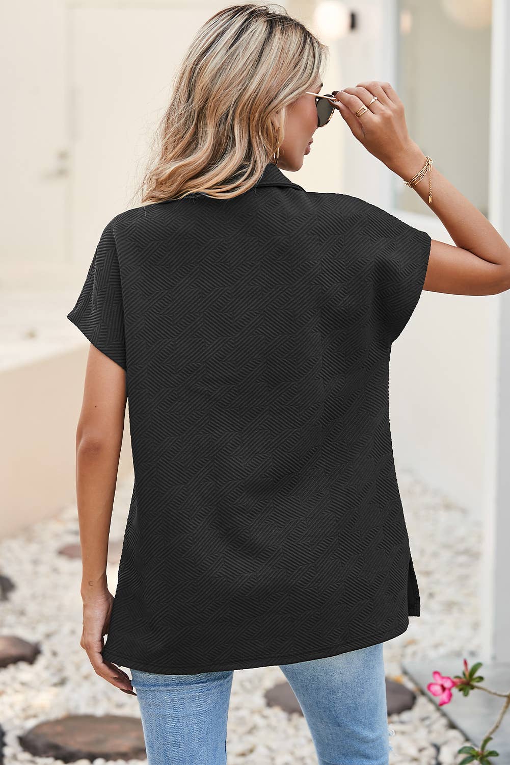 Textured V Neck Collared Short Sleeve Top