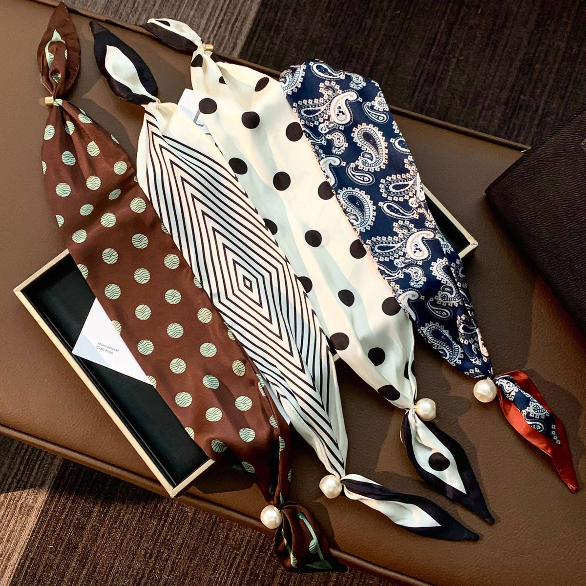 Long Scarf Pearl Magnetic Clasp Versatile Women