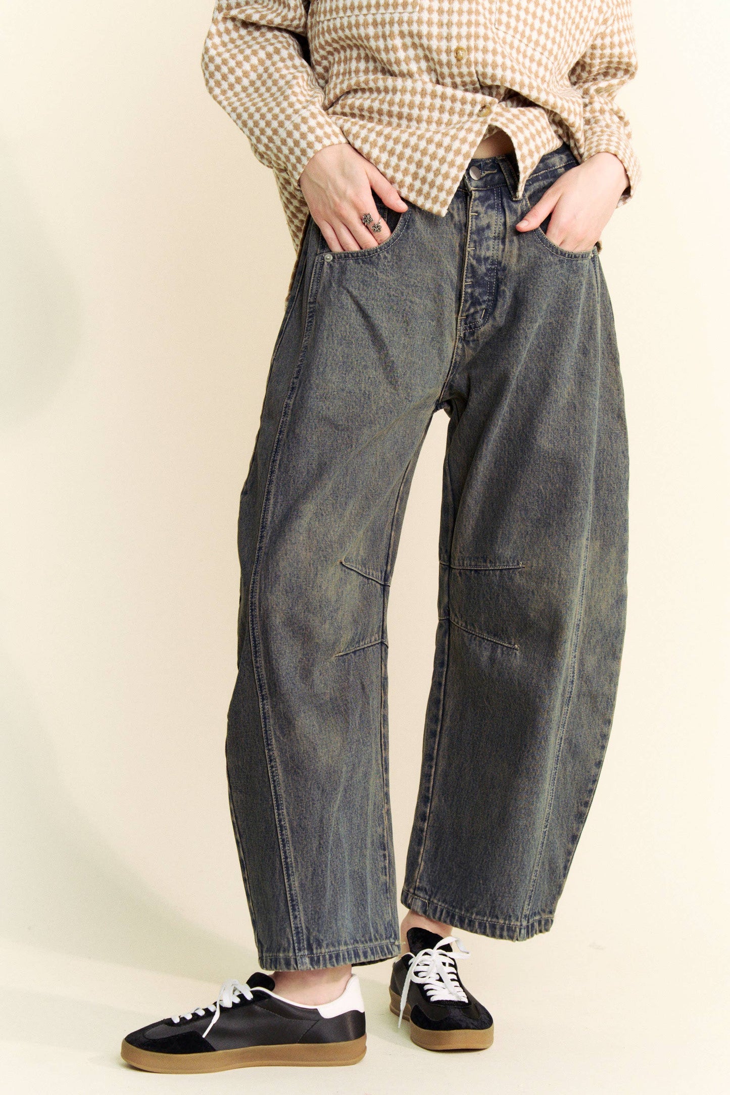 PATCH POCKET WIDE LEG CULOTTE DENIM BARREL PANTS