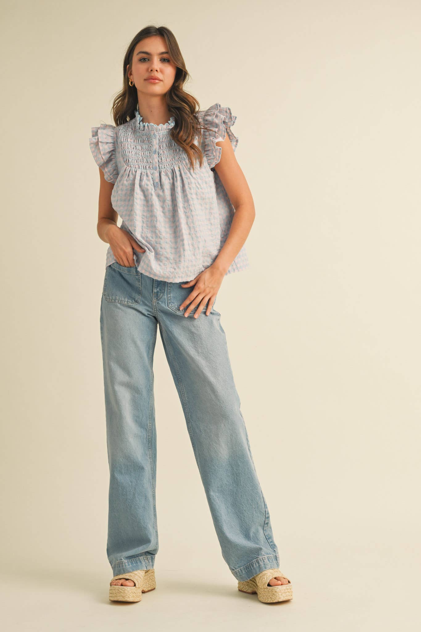 GINGHAM FLUTTER SLEEVE TOP
