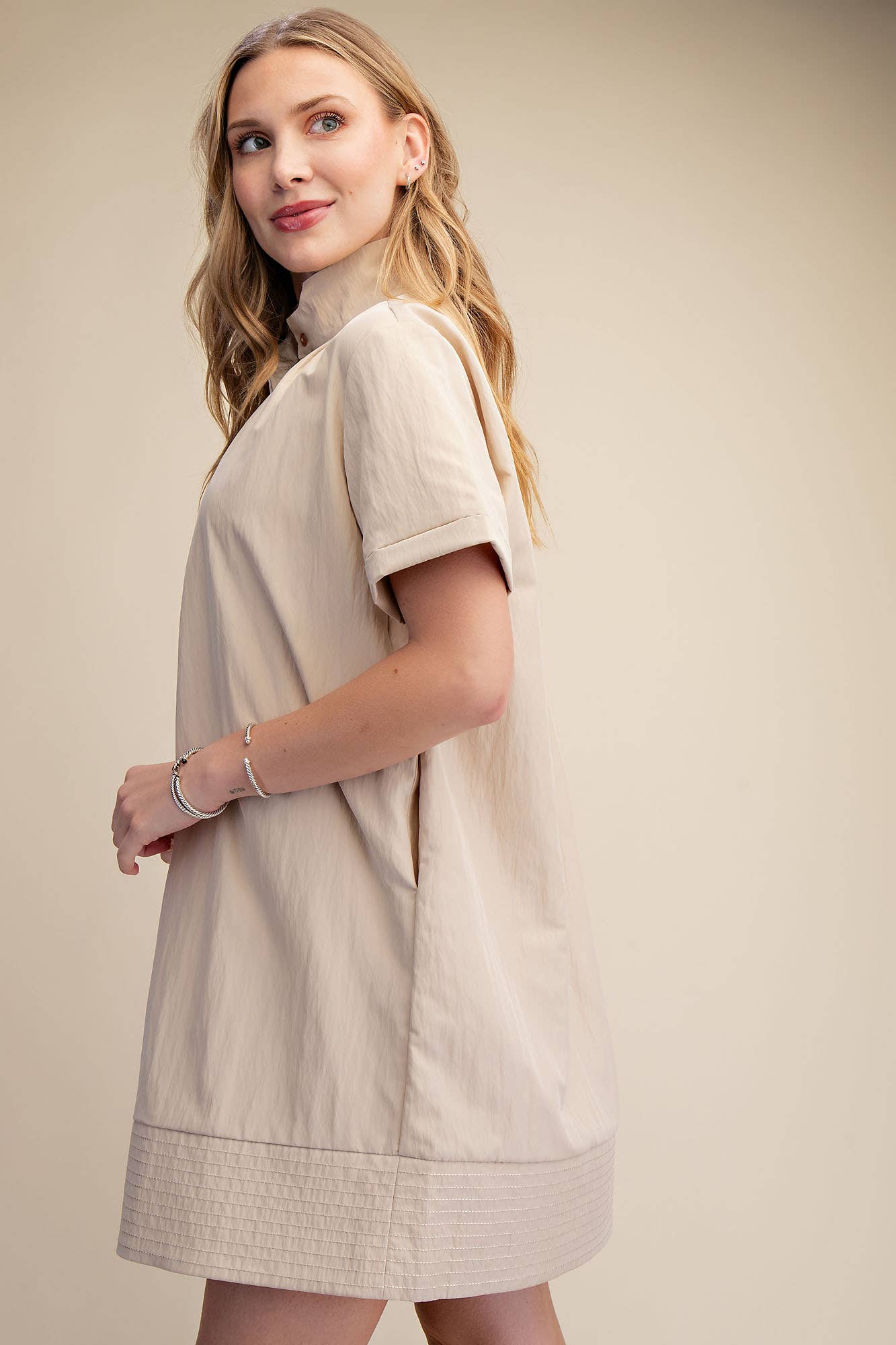 Stand Collar Short Sleeves Button Down Shift Dress