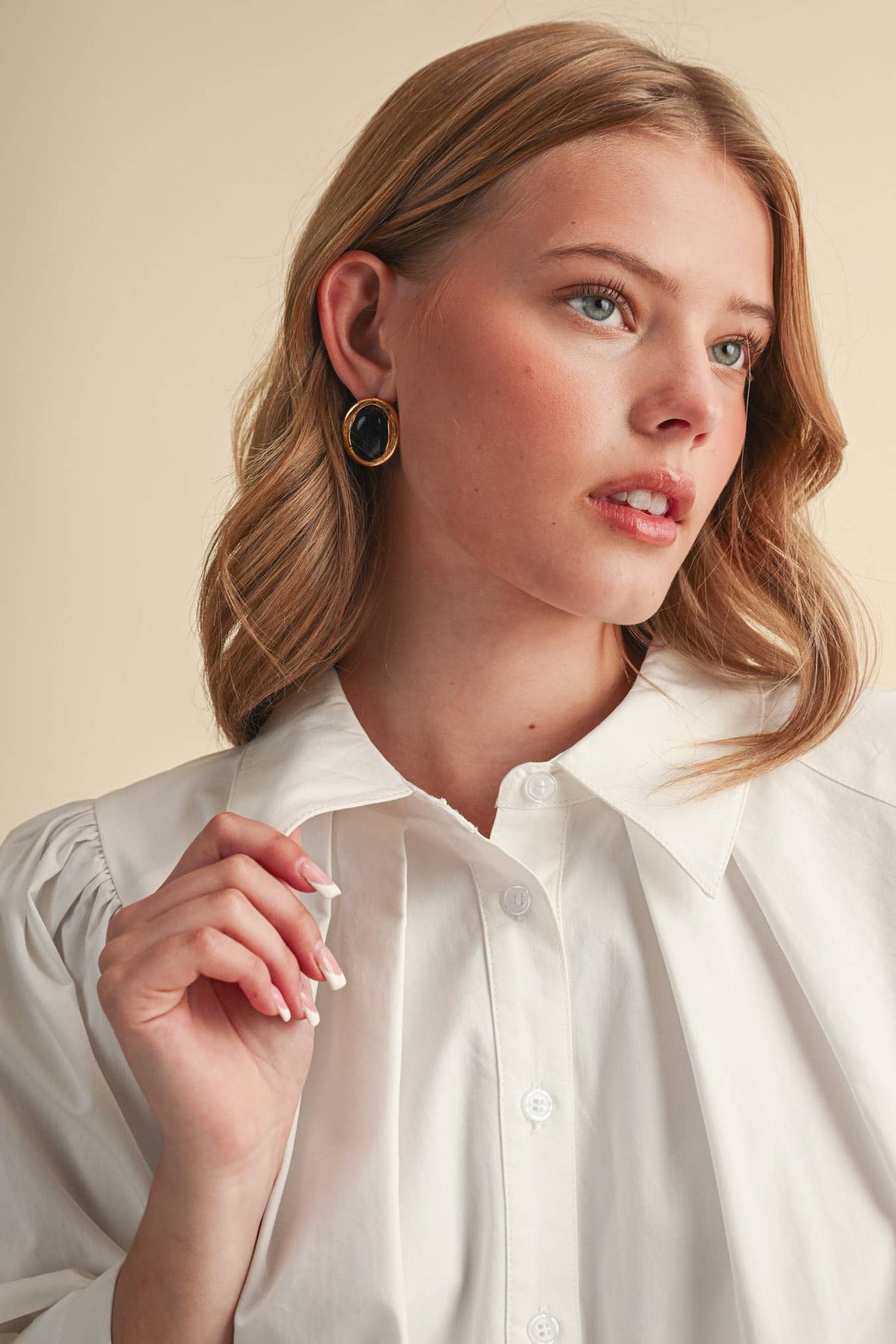 PUFF SLEEVE BUTTON DOWN TOP