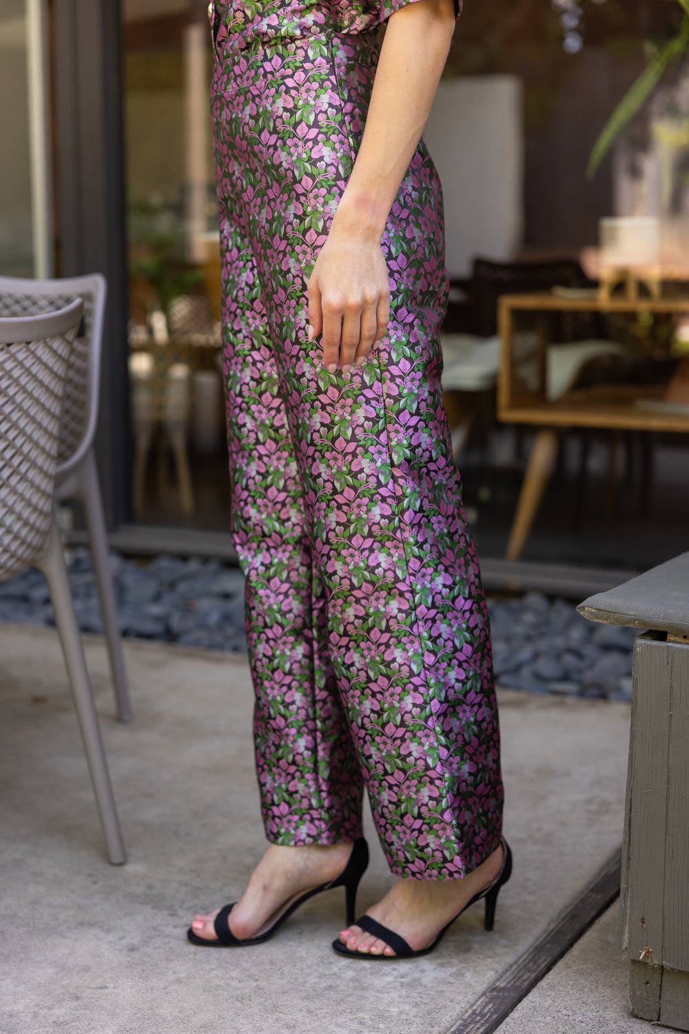 Mid Waist Floral Jacquard Straight Leg Pants