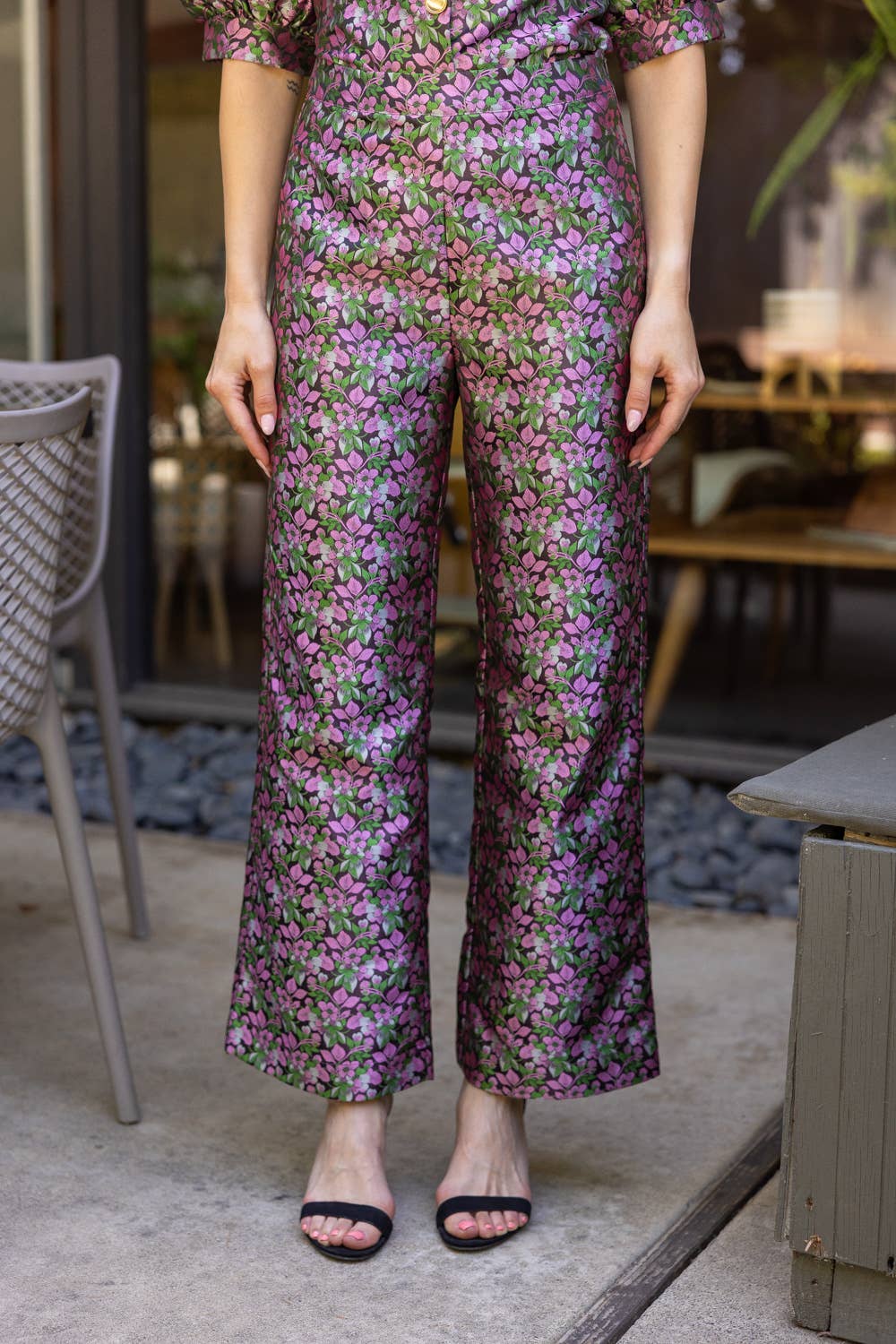 Mid Waist Floral Jacquard Straight Leg Pants