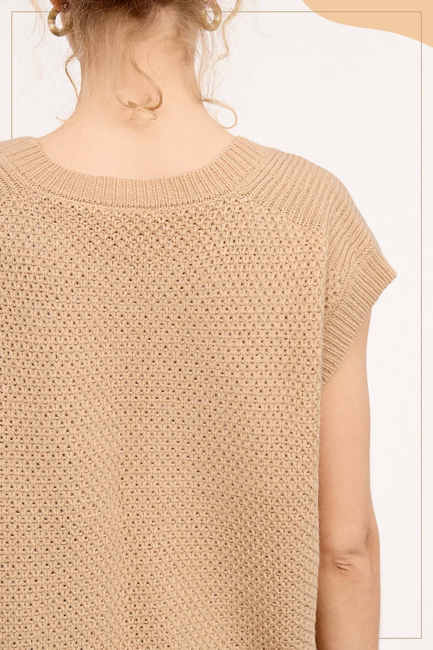 Loose Fit Round Neck Sweater Vest Top