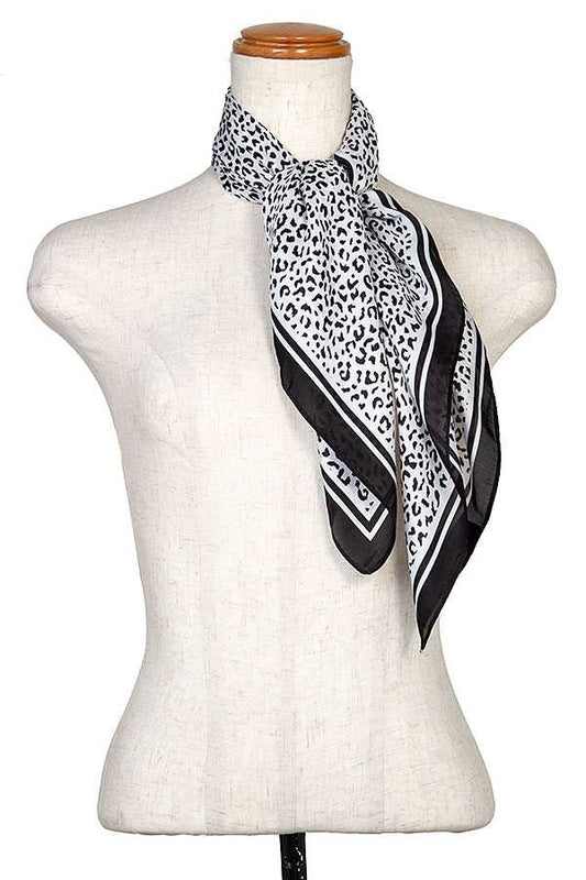 ANIMAL PRINT SQUARE SCARF