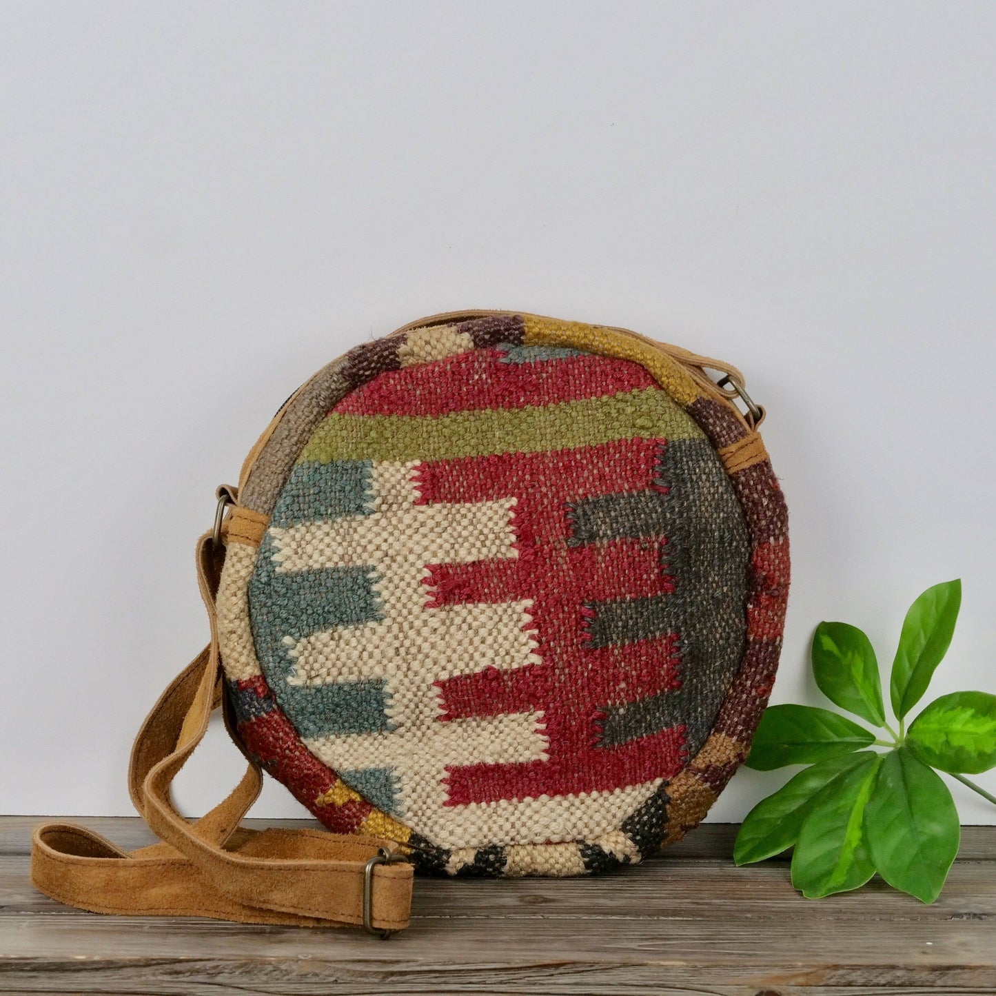 Jute Round Crossbody Bag