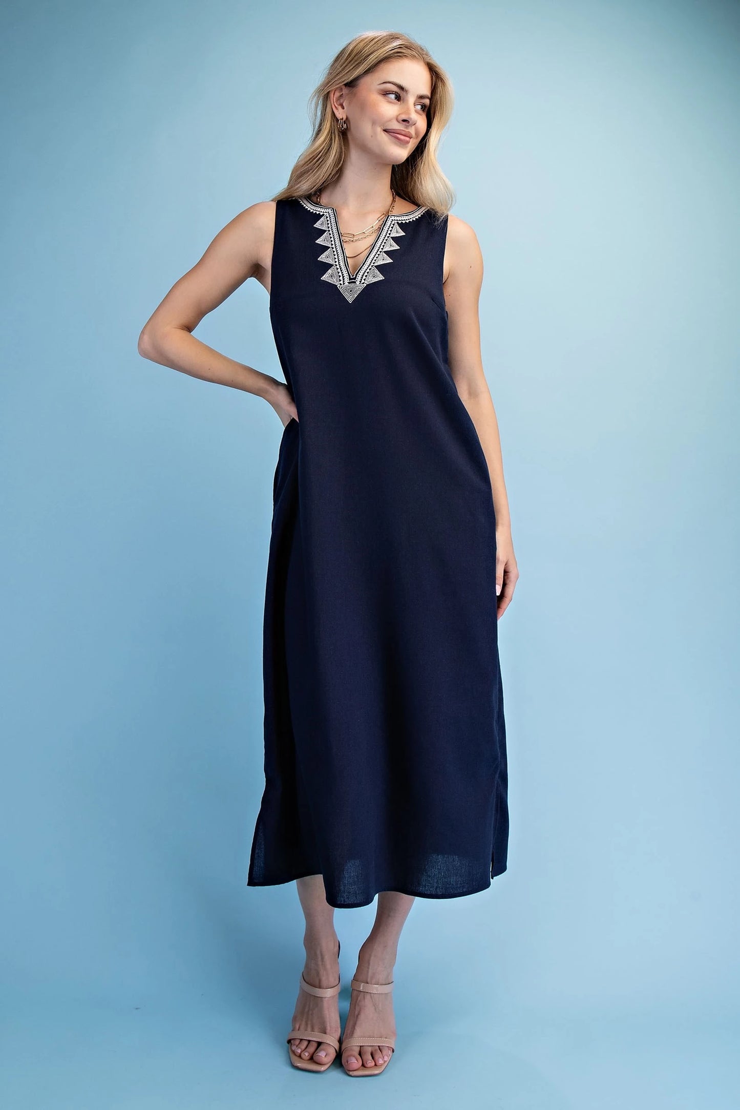 Linen V-Neck Sleeveless Midi Dress