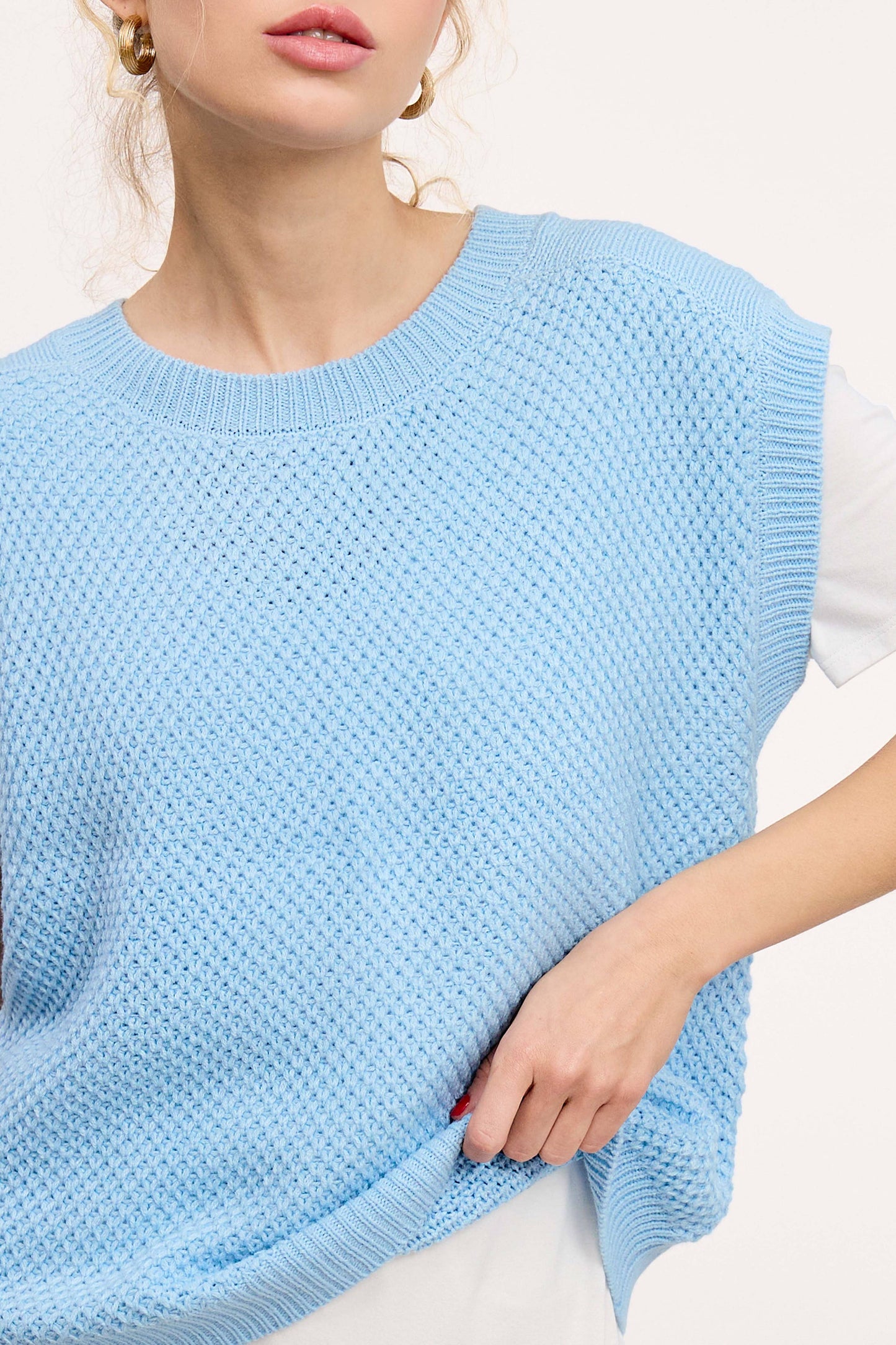 Loose Fit Round Neck Sweater Vest Top