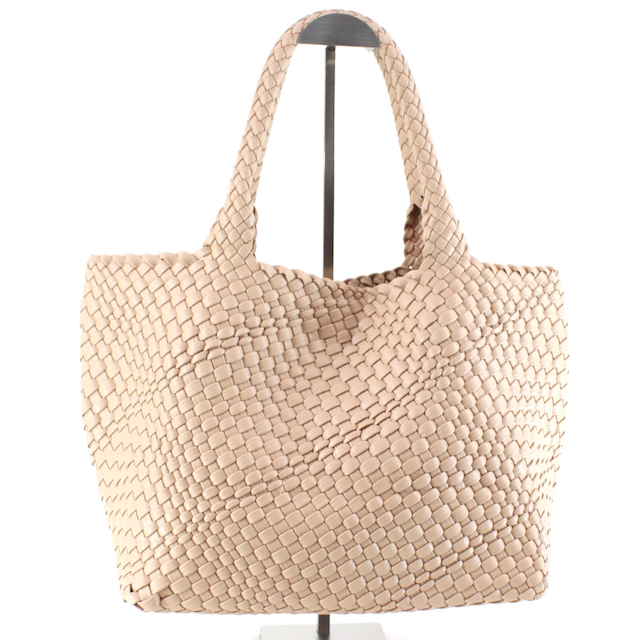 Woven Tote Bag w/Cosmetic Pouch