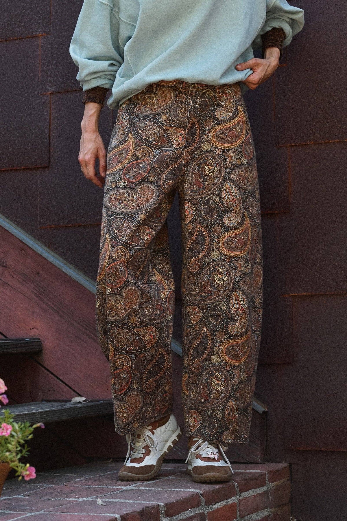 Paisley Print Barrel Leg Pants in Brown