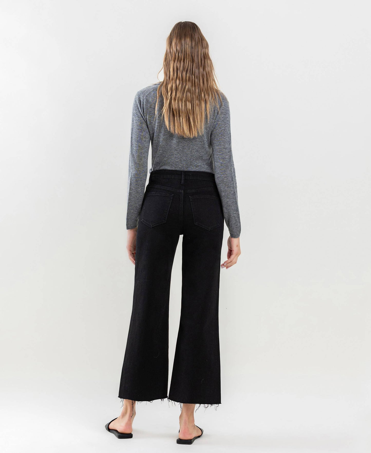 HIGH RISE RAW HEM CROP WIDE LEG JEANS