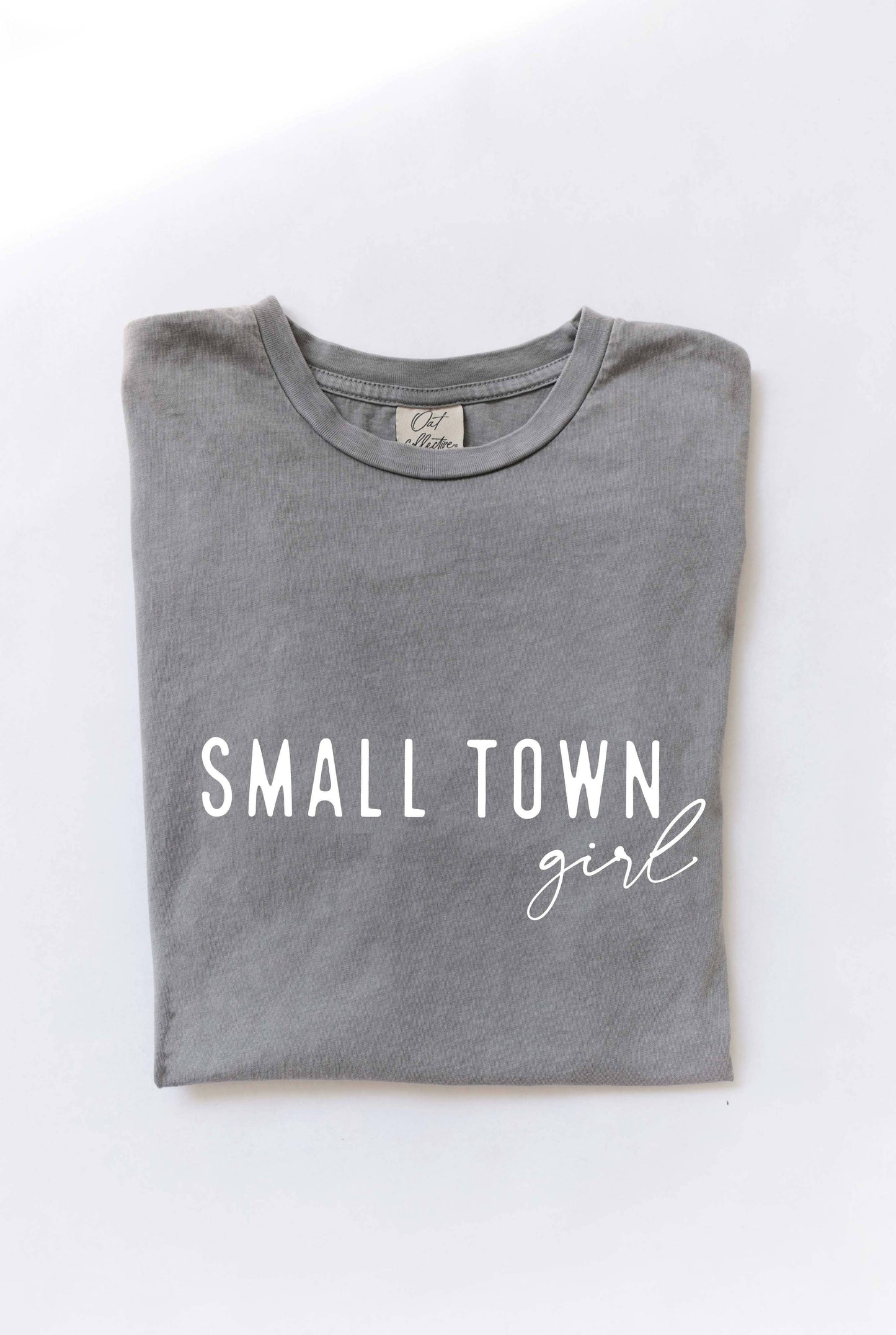 SMALL TOWN GIRL Mineral Washed Graphic Top