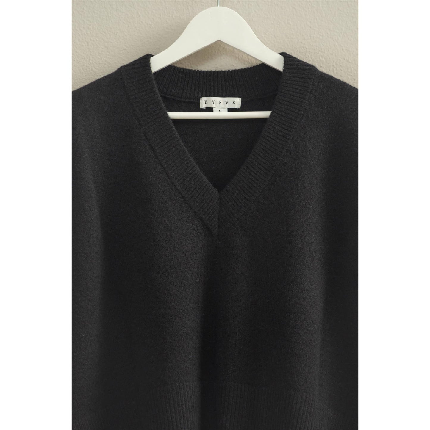 Oversized V-Neck Sweater Vest