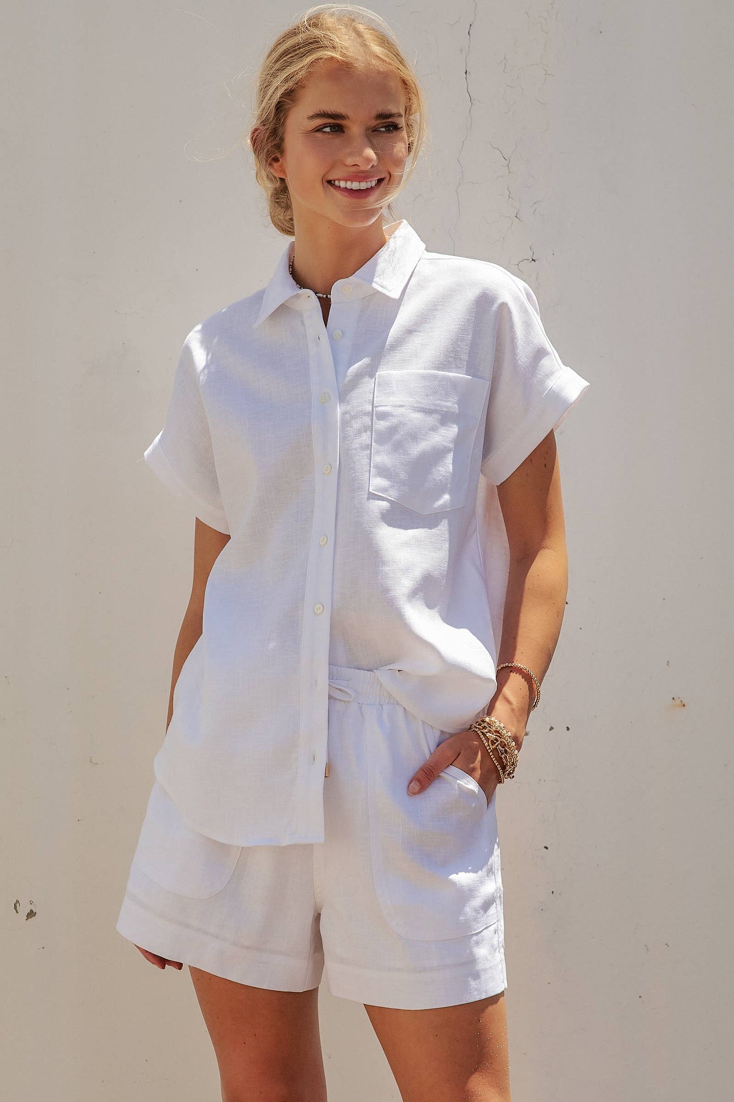 Linen Short Sleeve Button-Down Shirt
