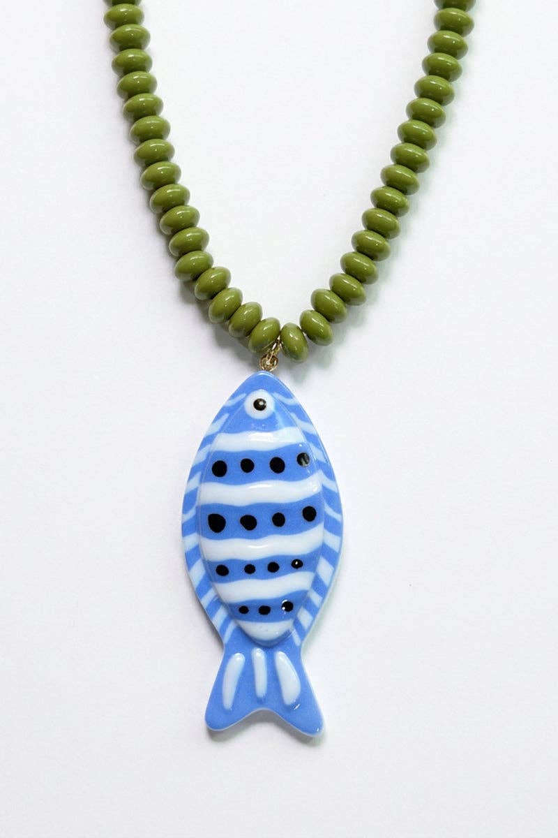 Vibrant Fish Pendant Beaded Necklace